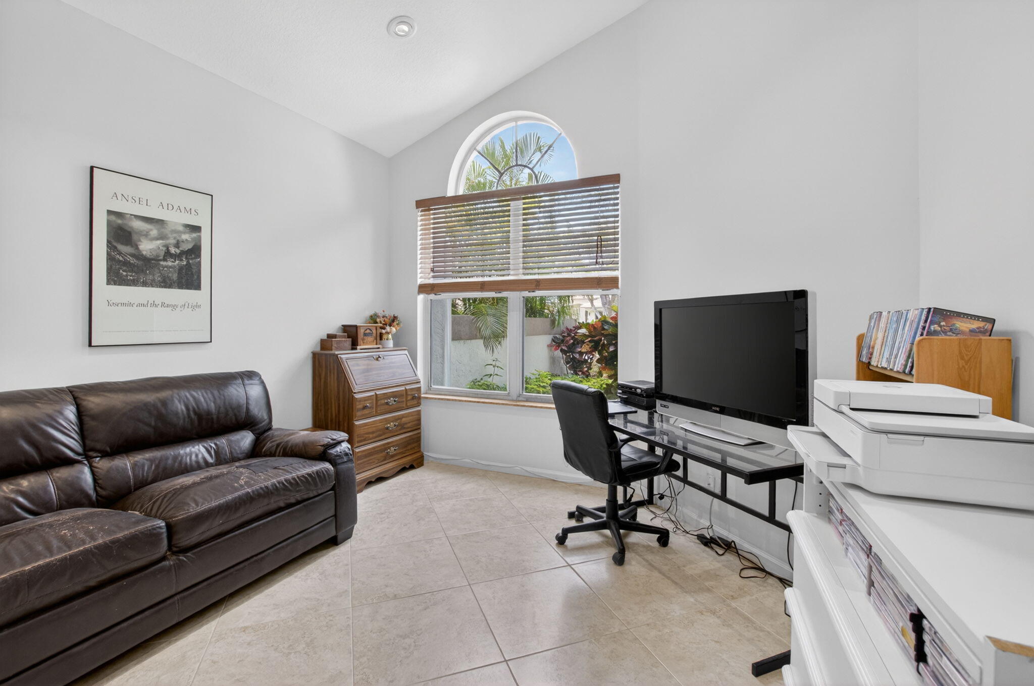 WHISPER TRACE - Residential