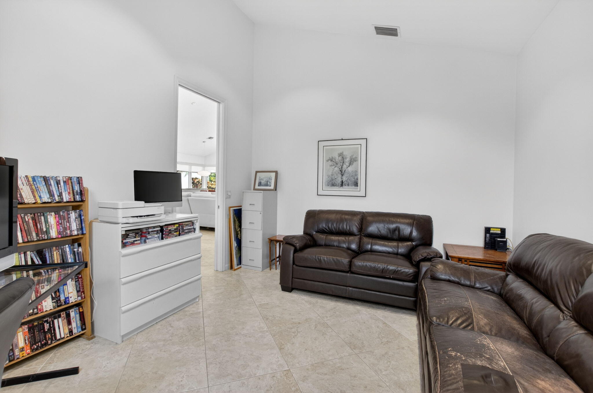 WHISPER TRACE - Residential