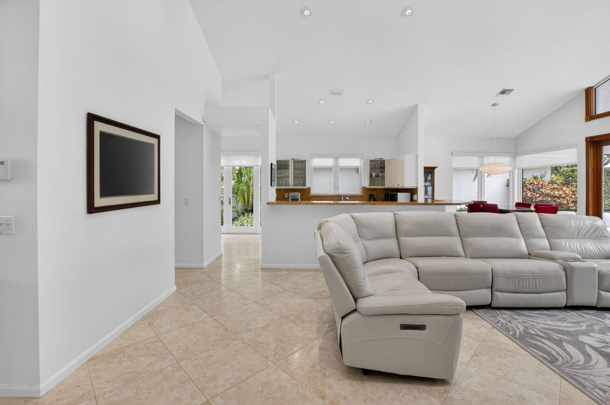 WHISPER TRACE - Residential