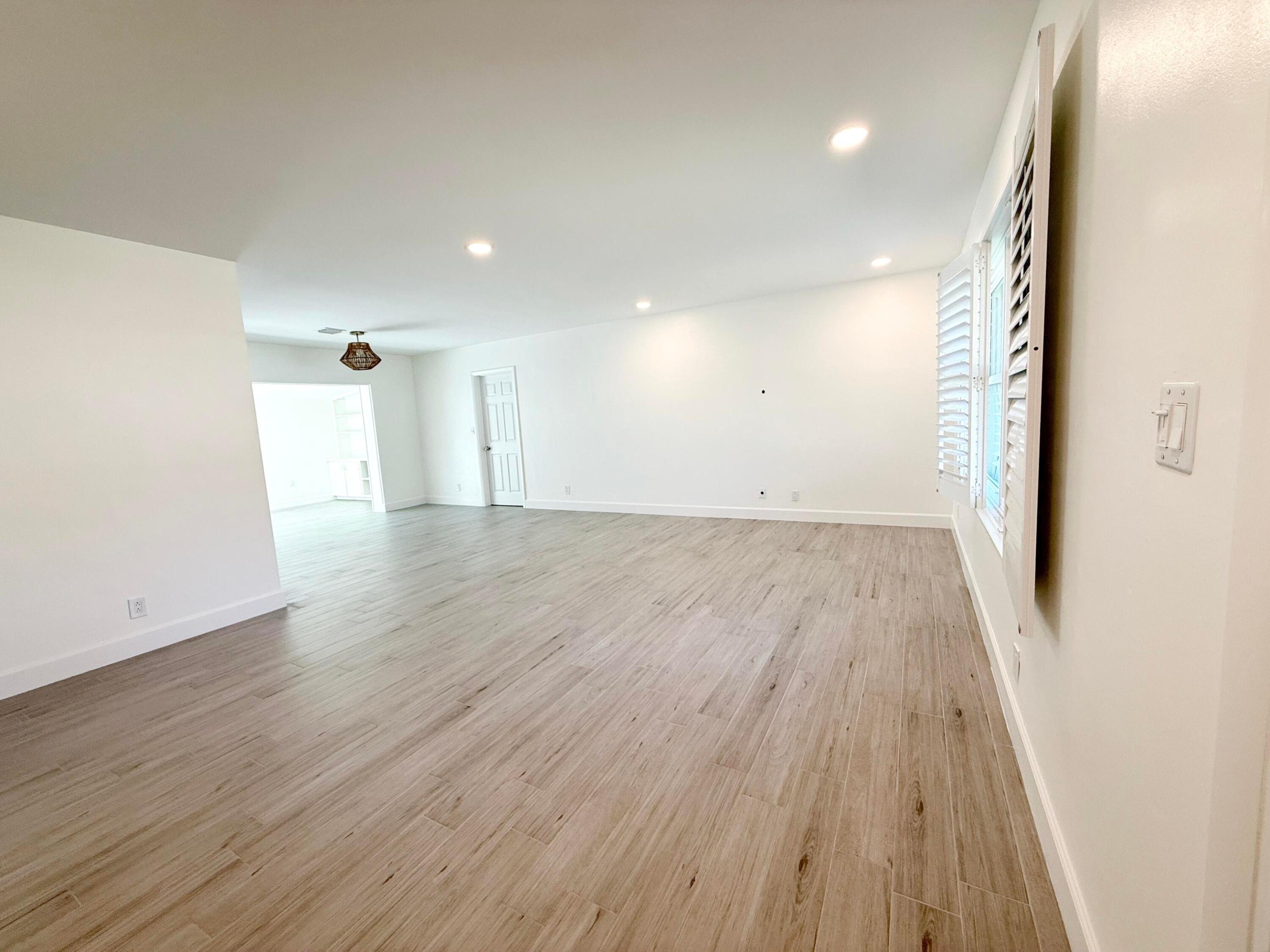 RIDGEWOOD HOMES - Residential Lease