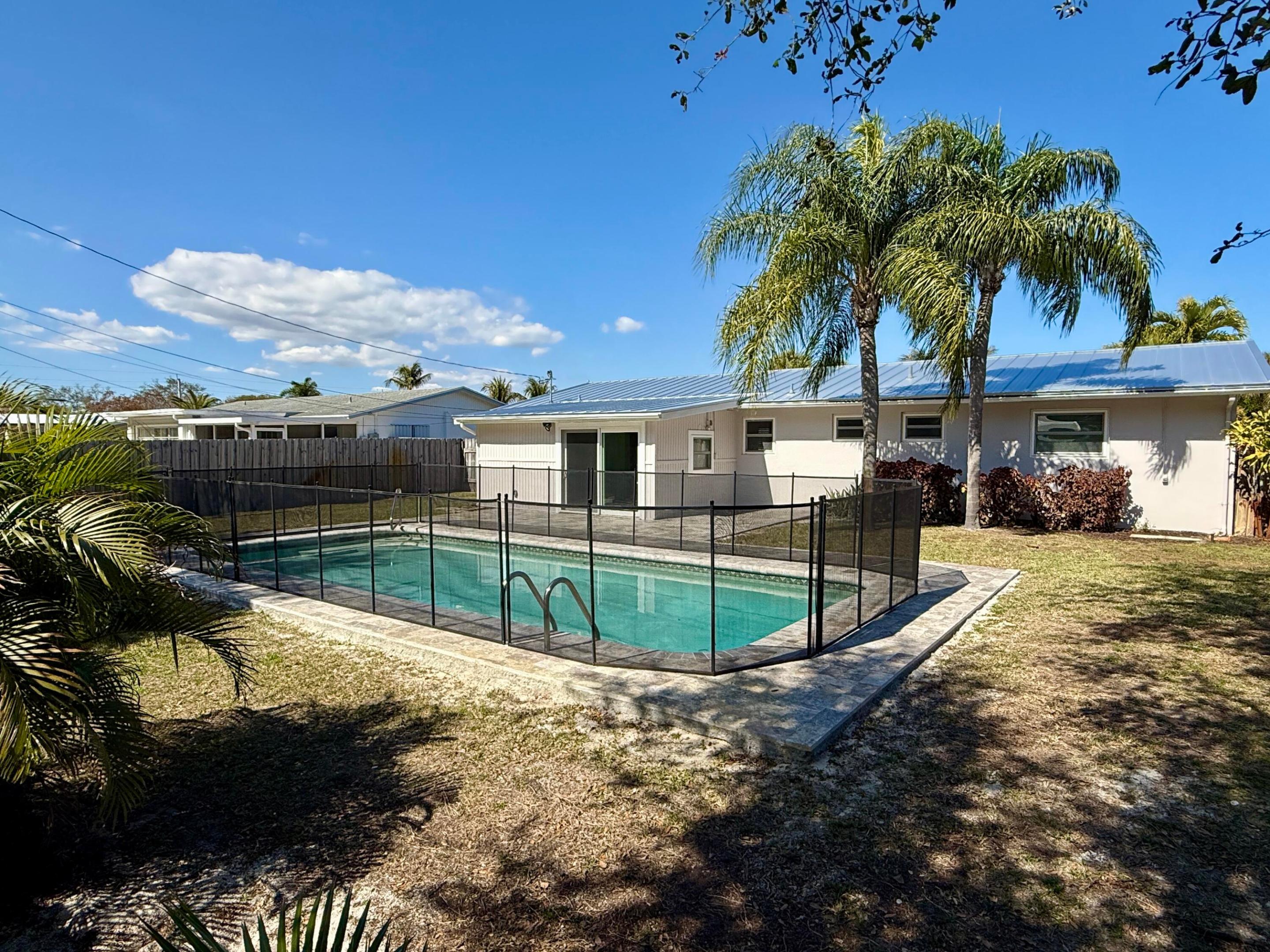 RIDGEWOOD HOMES - Residential Lease