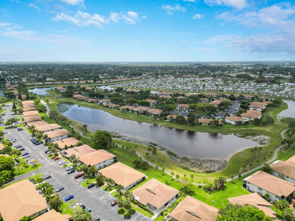 Photo of 5890 Sugar Palm Court #E, Delray Beach, FL 33484 (MLS # R11121902)