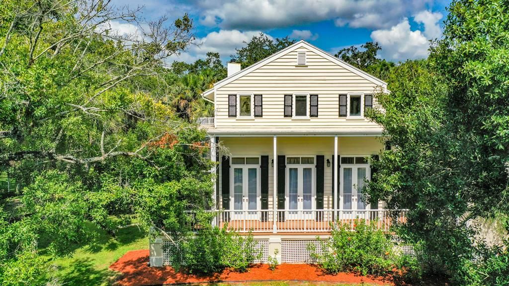 Photo of 3609 E Wilderness Drive, Fort Pierce, FL 34982 (MLS # R10733428)