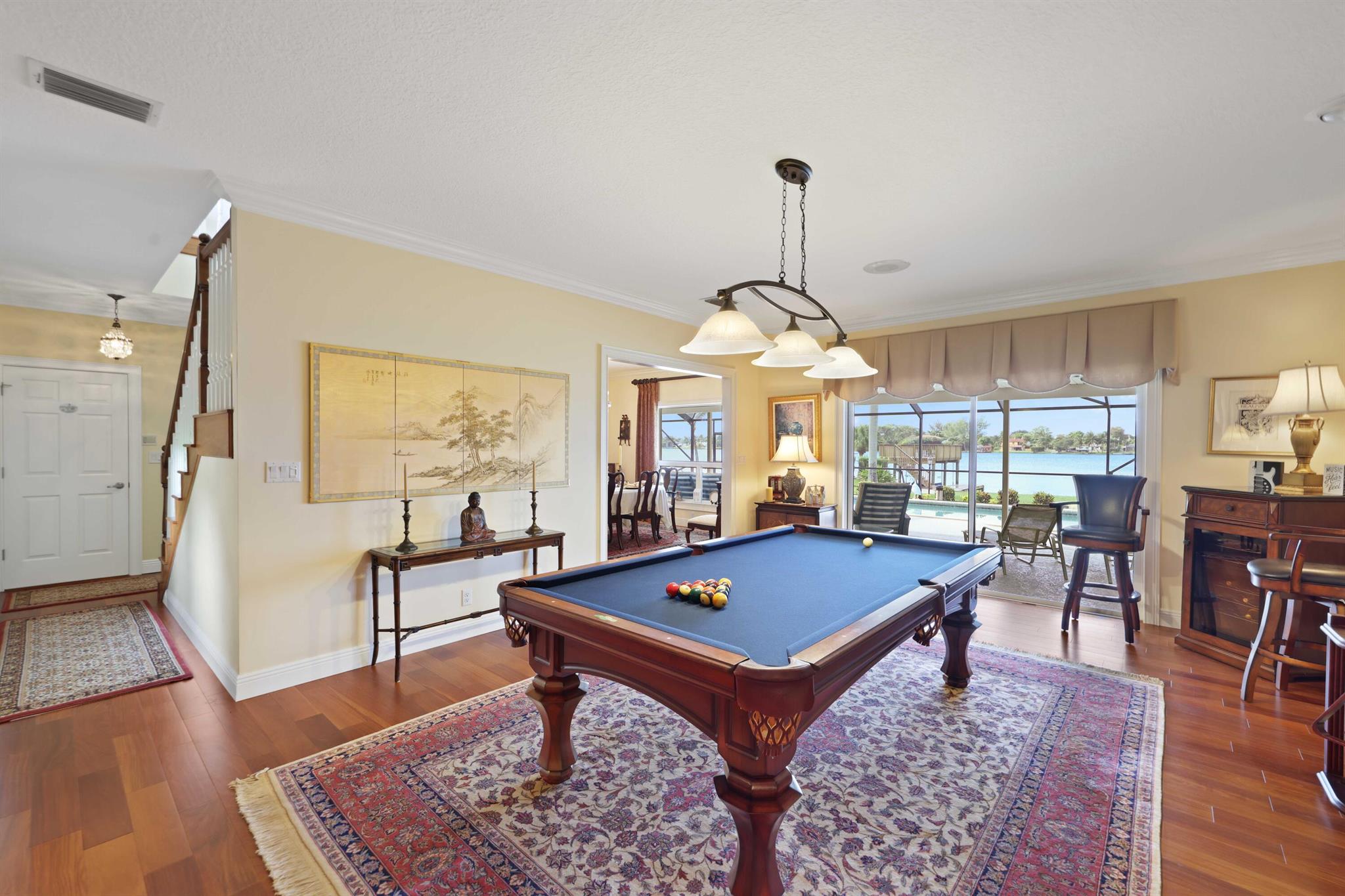 LAKE OSBORNE - Residential