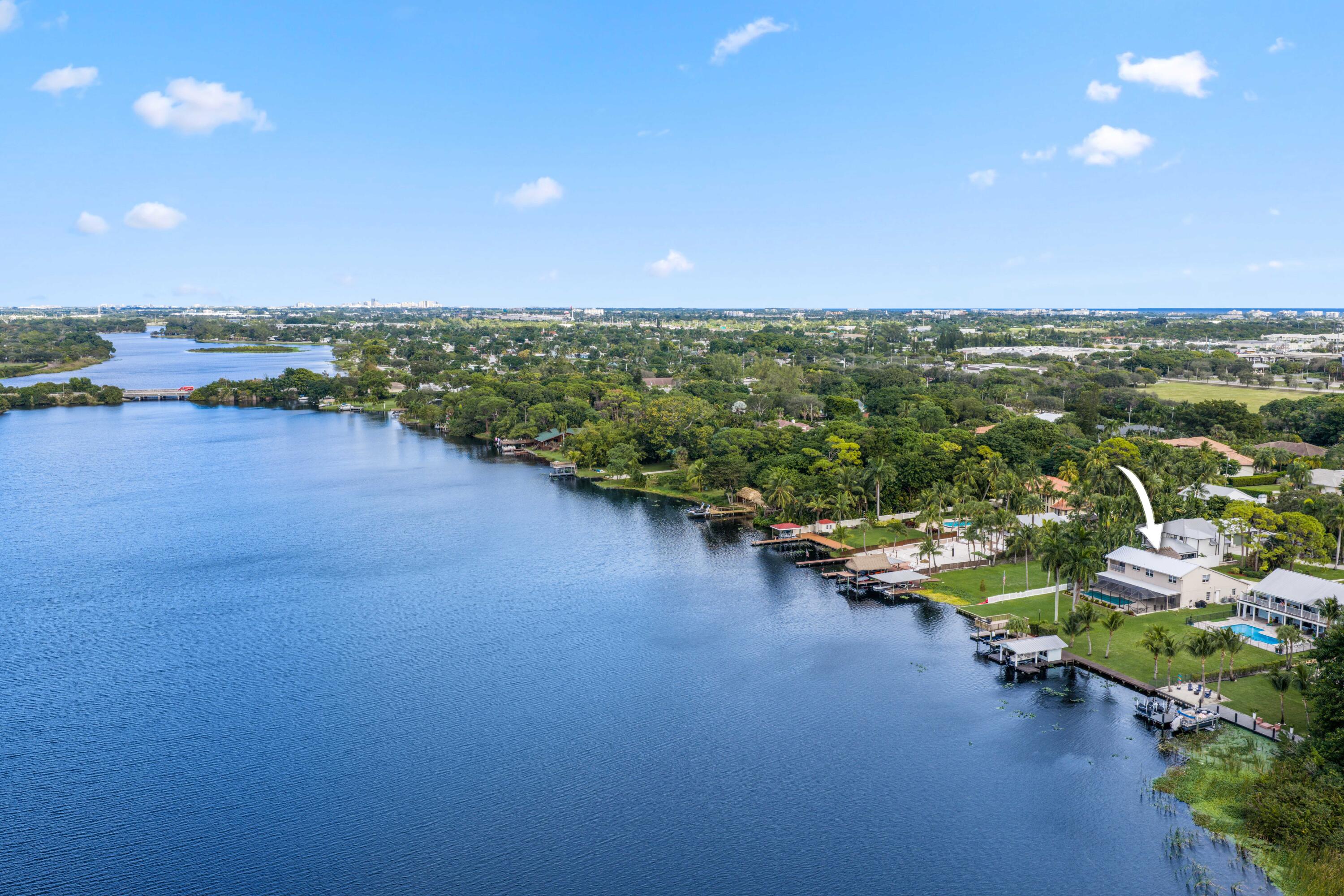LAKE OSBORNE - Residential