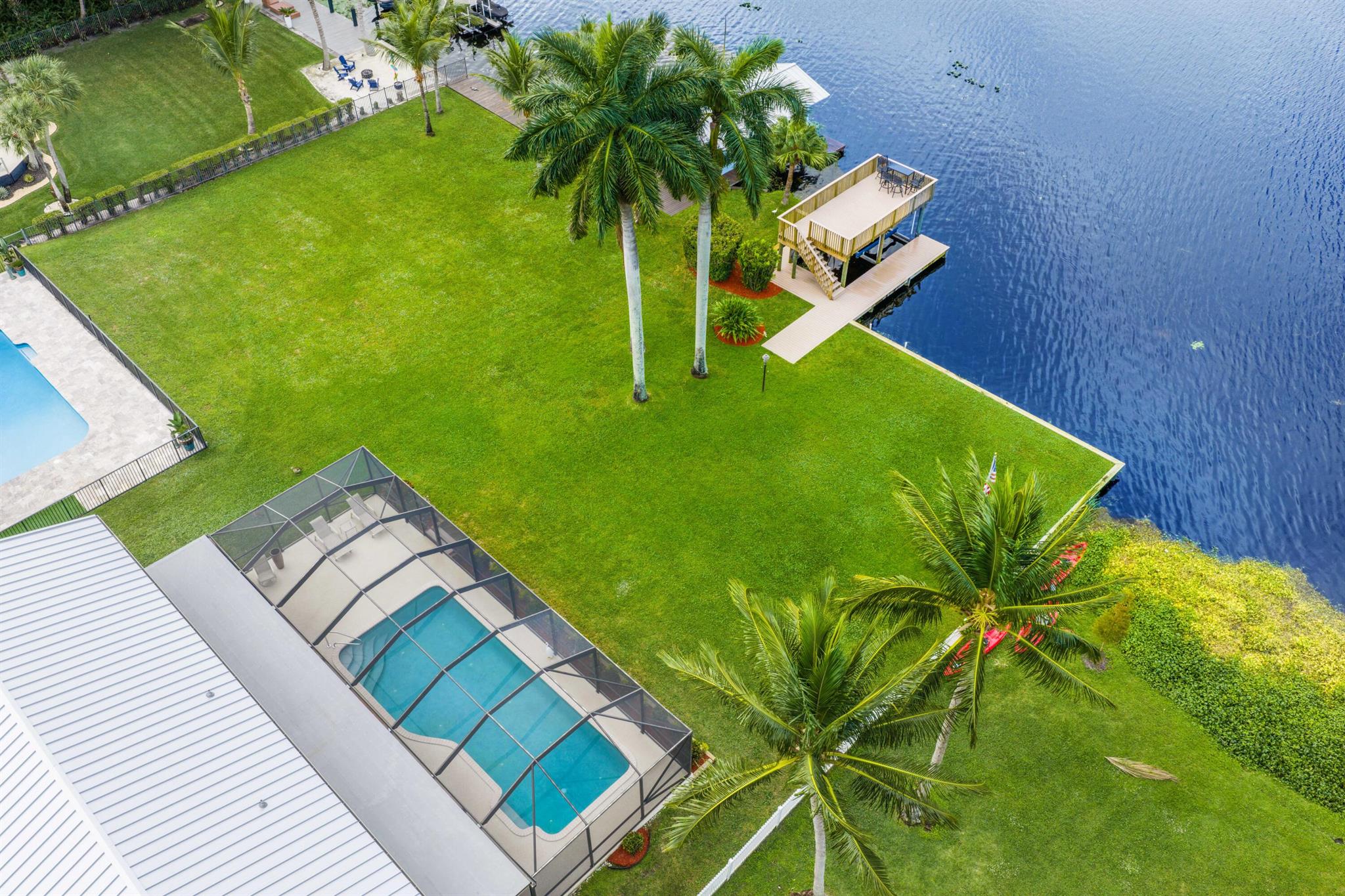 LAKE OSBORNE - Residential