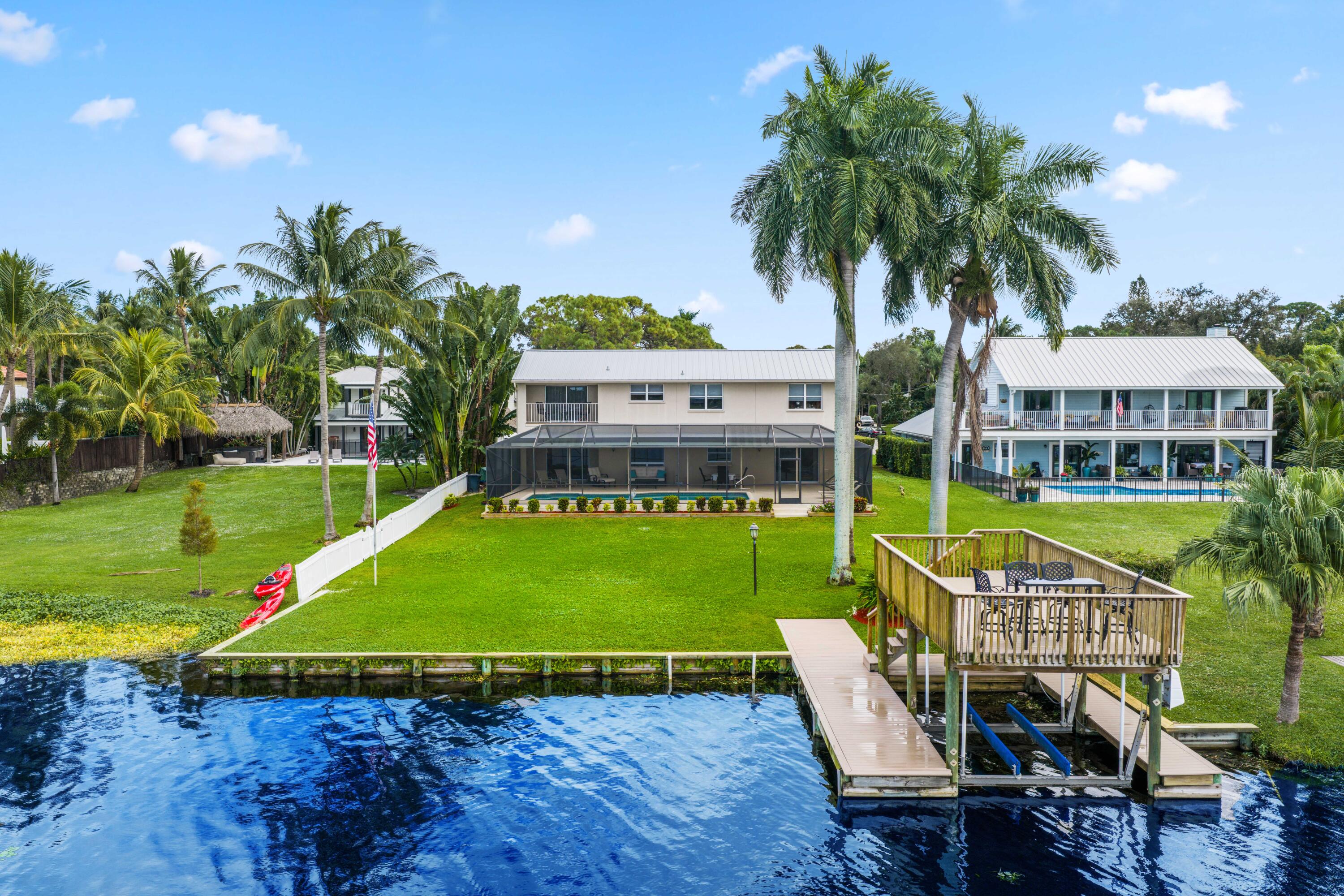 LAKE OSBORNE - Residential