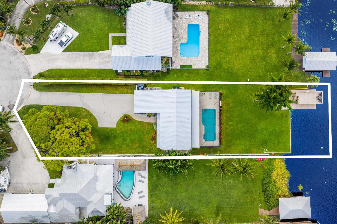 LAKE OSBORNE - Residential