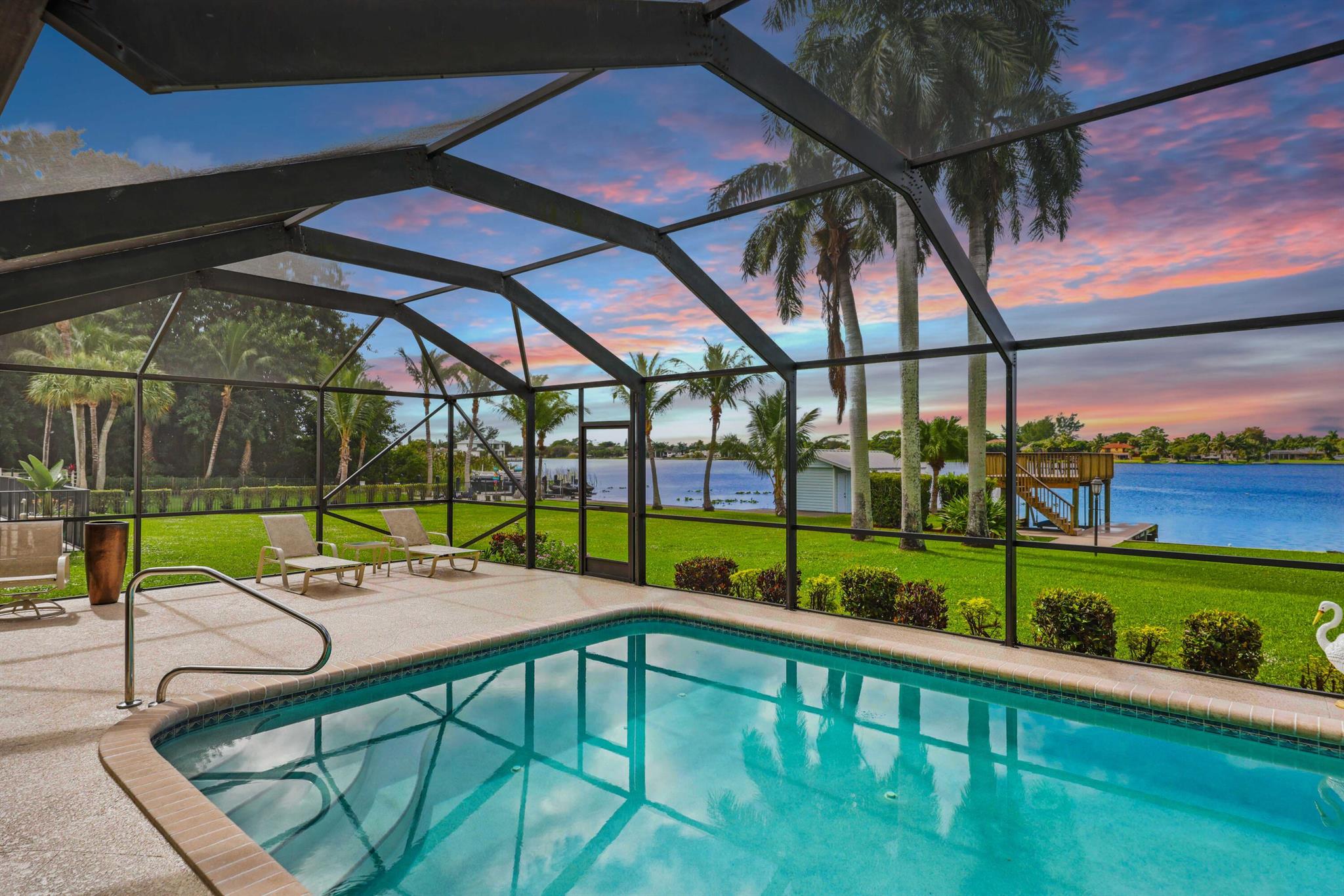 LAKE OSBORNE - Residential