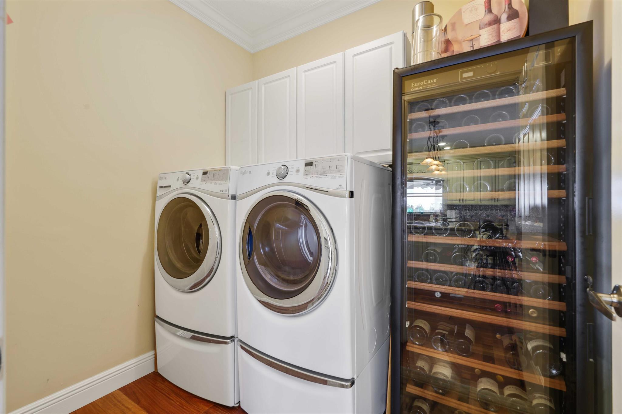 LAKE OSBORNE - Residential