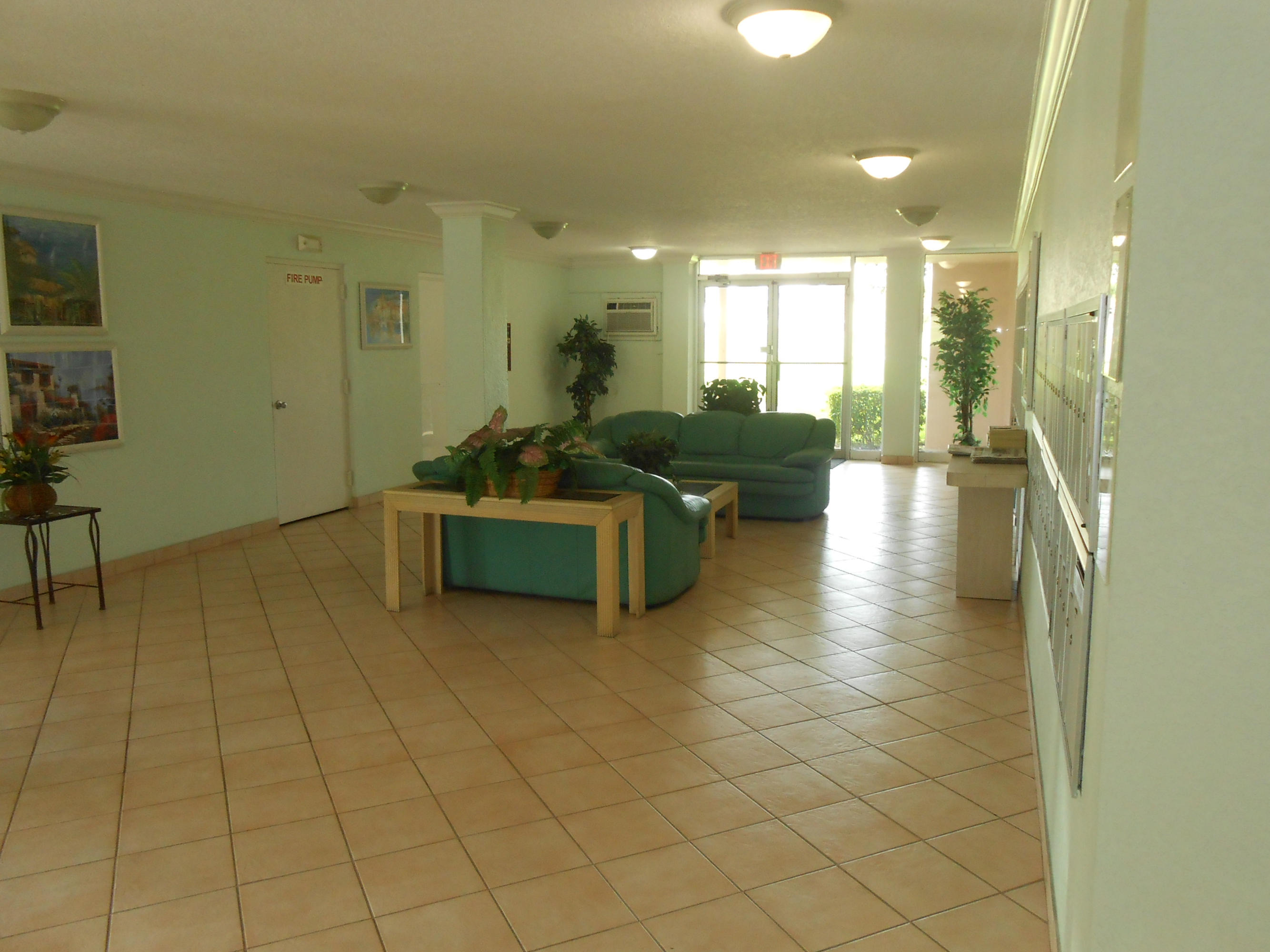 BOCA TEECA CONDO 6 - Residential