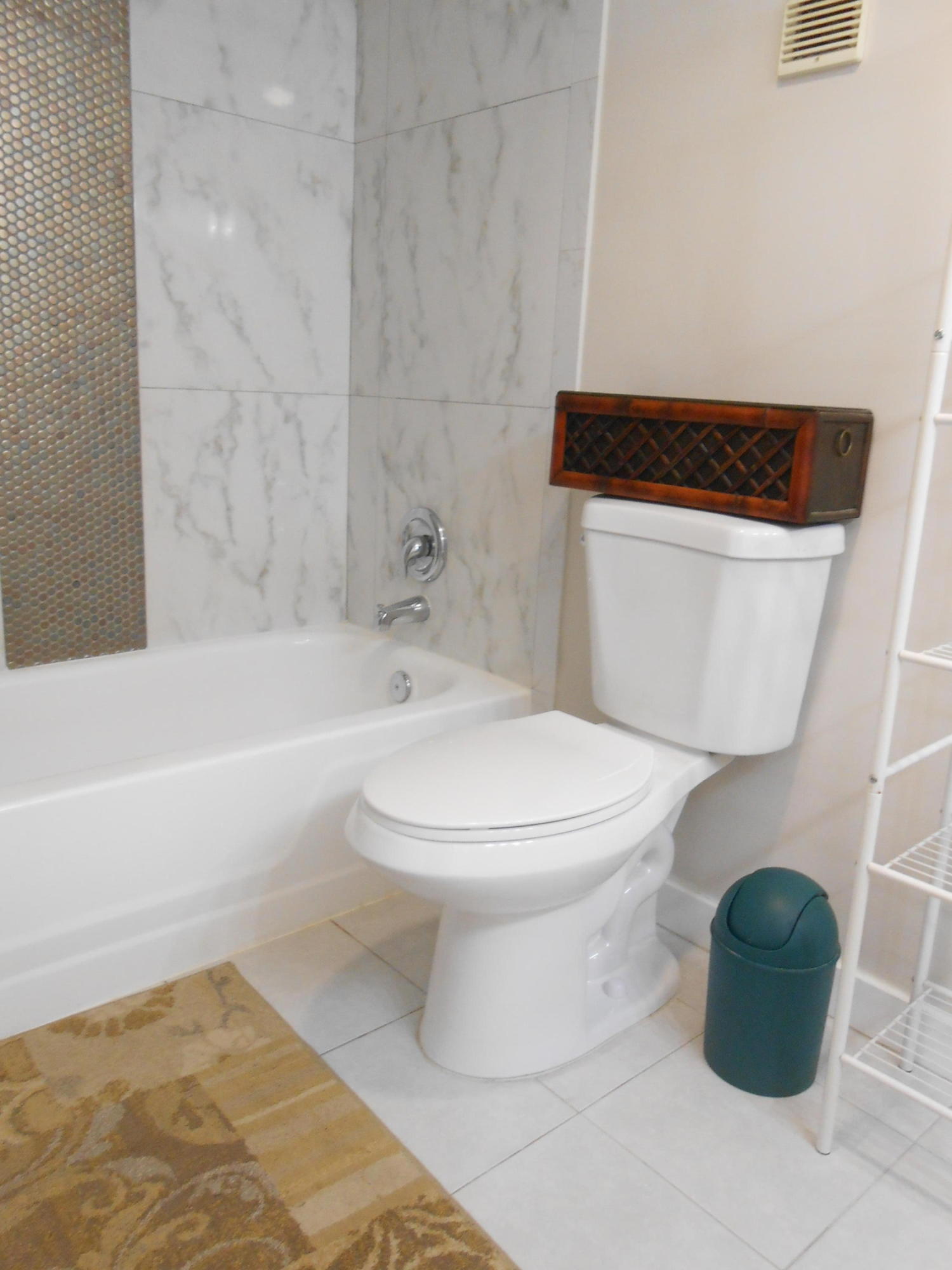 BOCA TEECA CONDO 6 - Residential