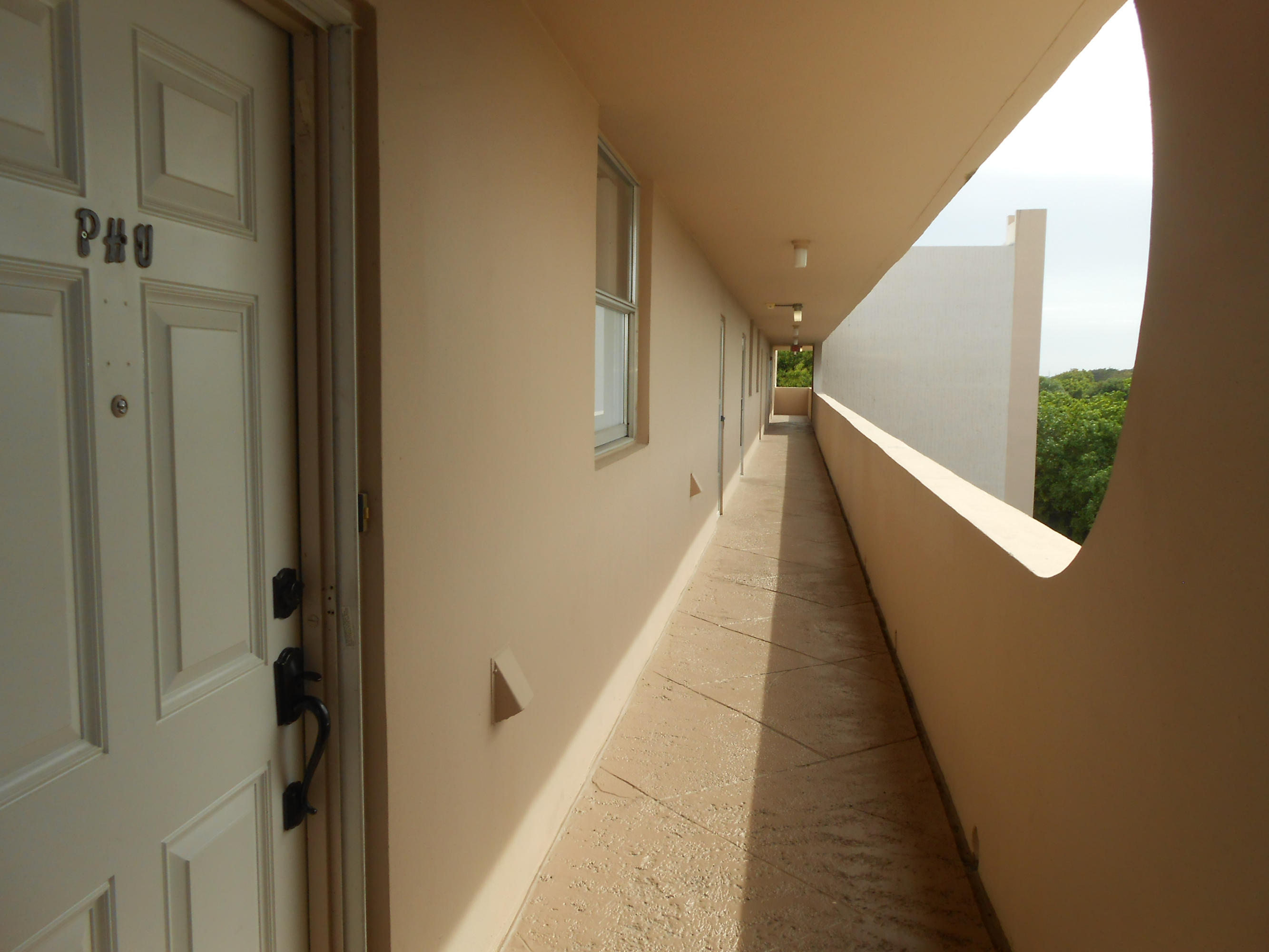 BOCA TEECA CONDO 6 - Residential