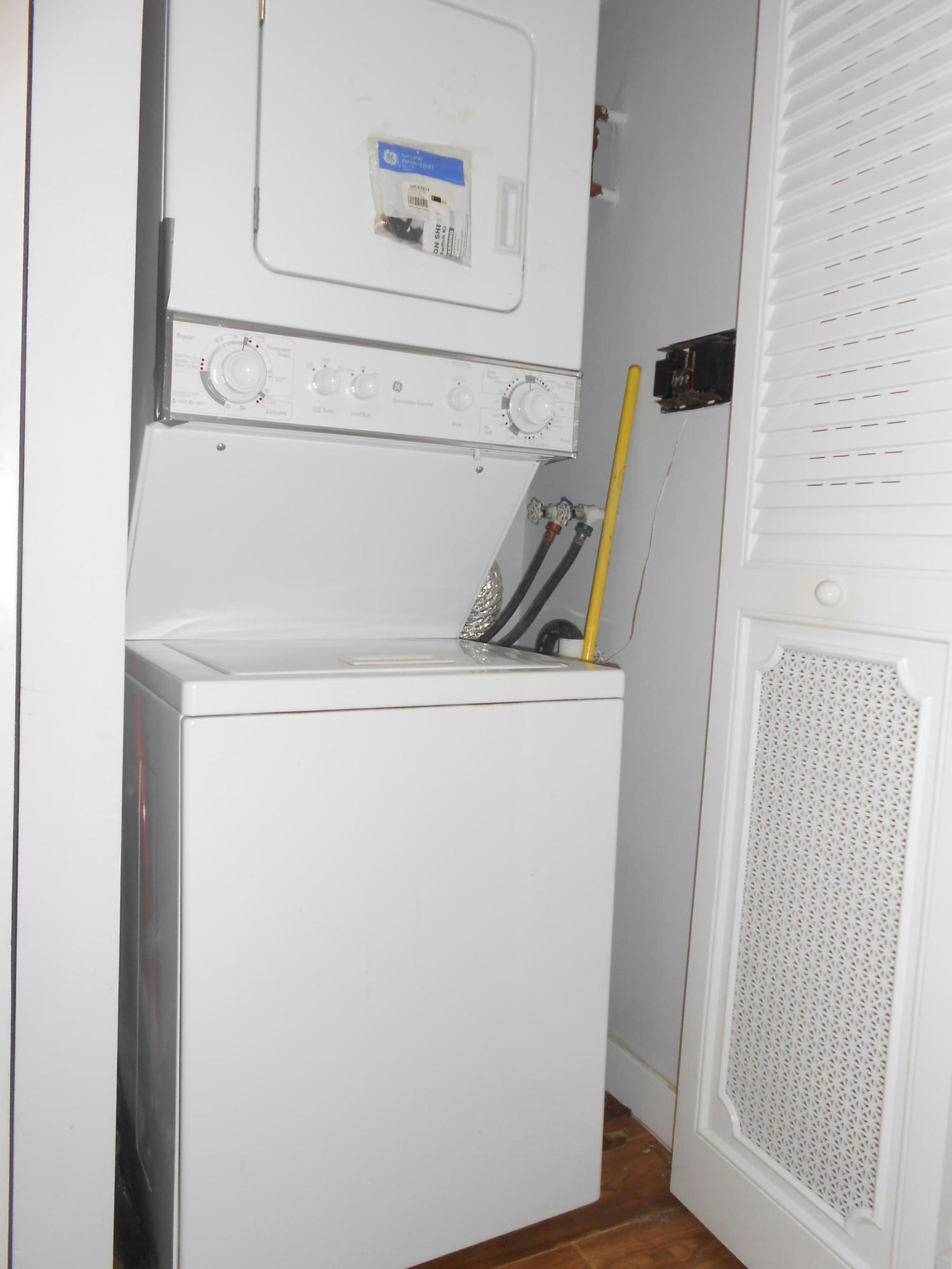 BOCA TEECA CONDO 6 - Residential