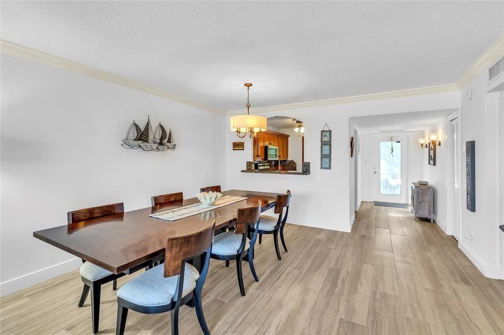 Palm-Aire At Coral Key - Residential Lease