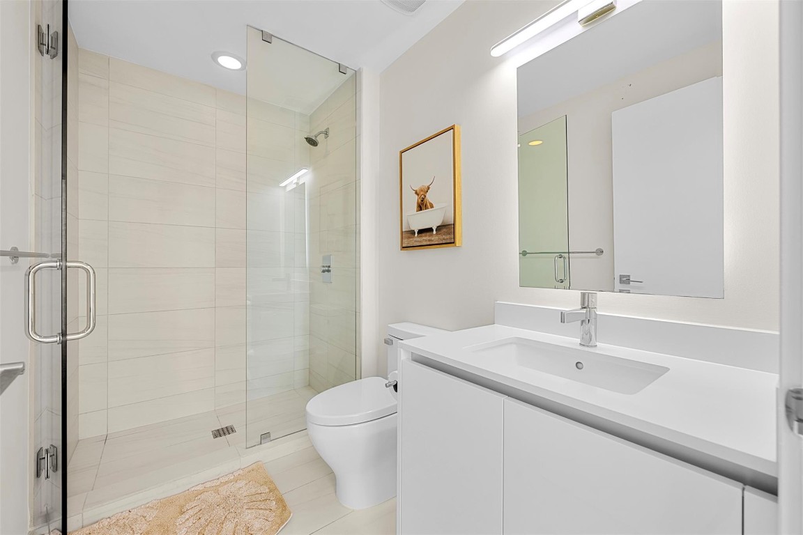 AUBERGE BEACH RESIDENCES - Residential Lease