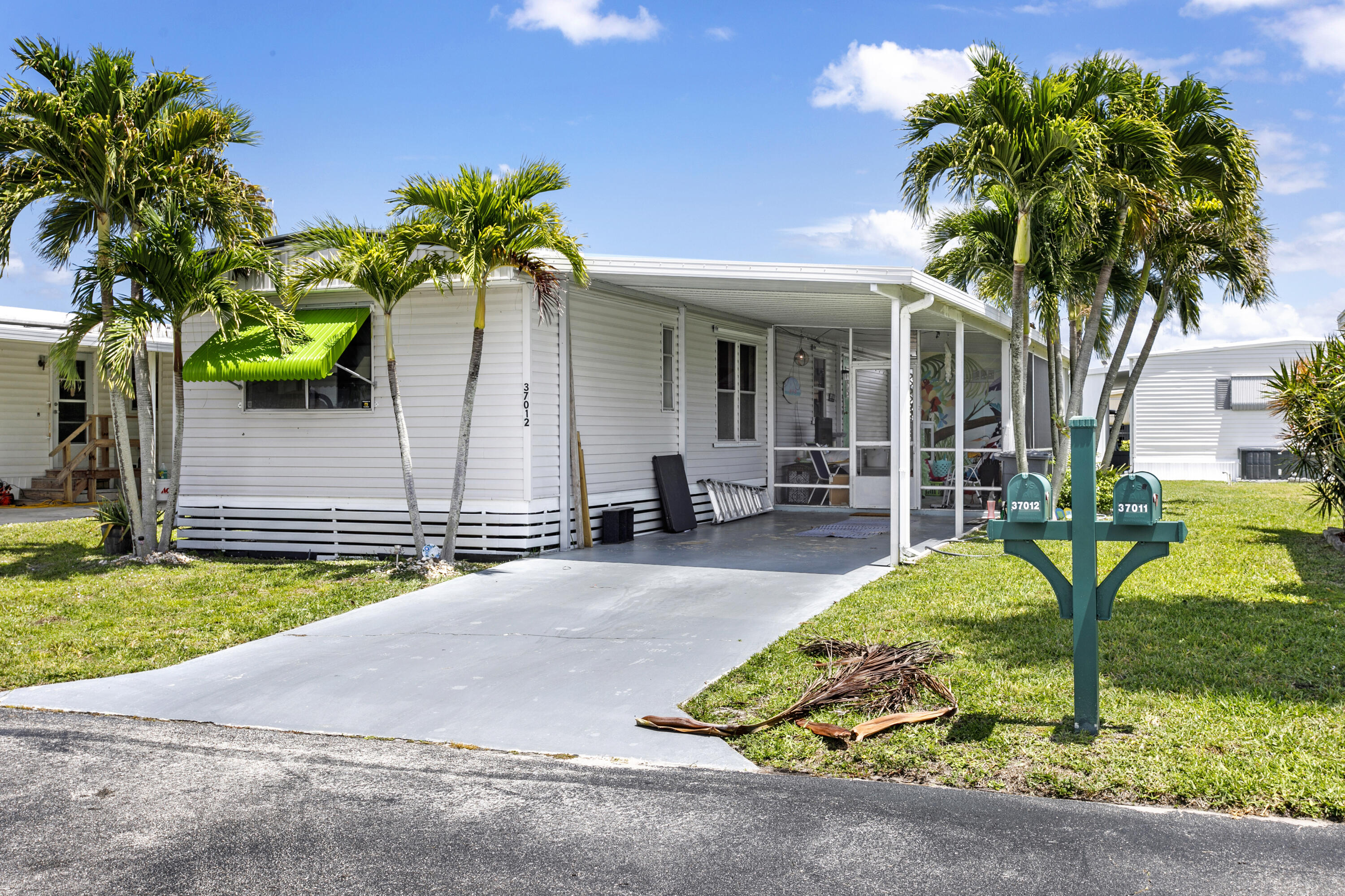 JAMAICA BAY MOBILE HOME CO OP - Residential