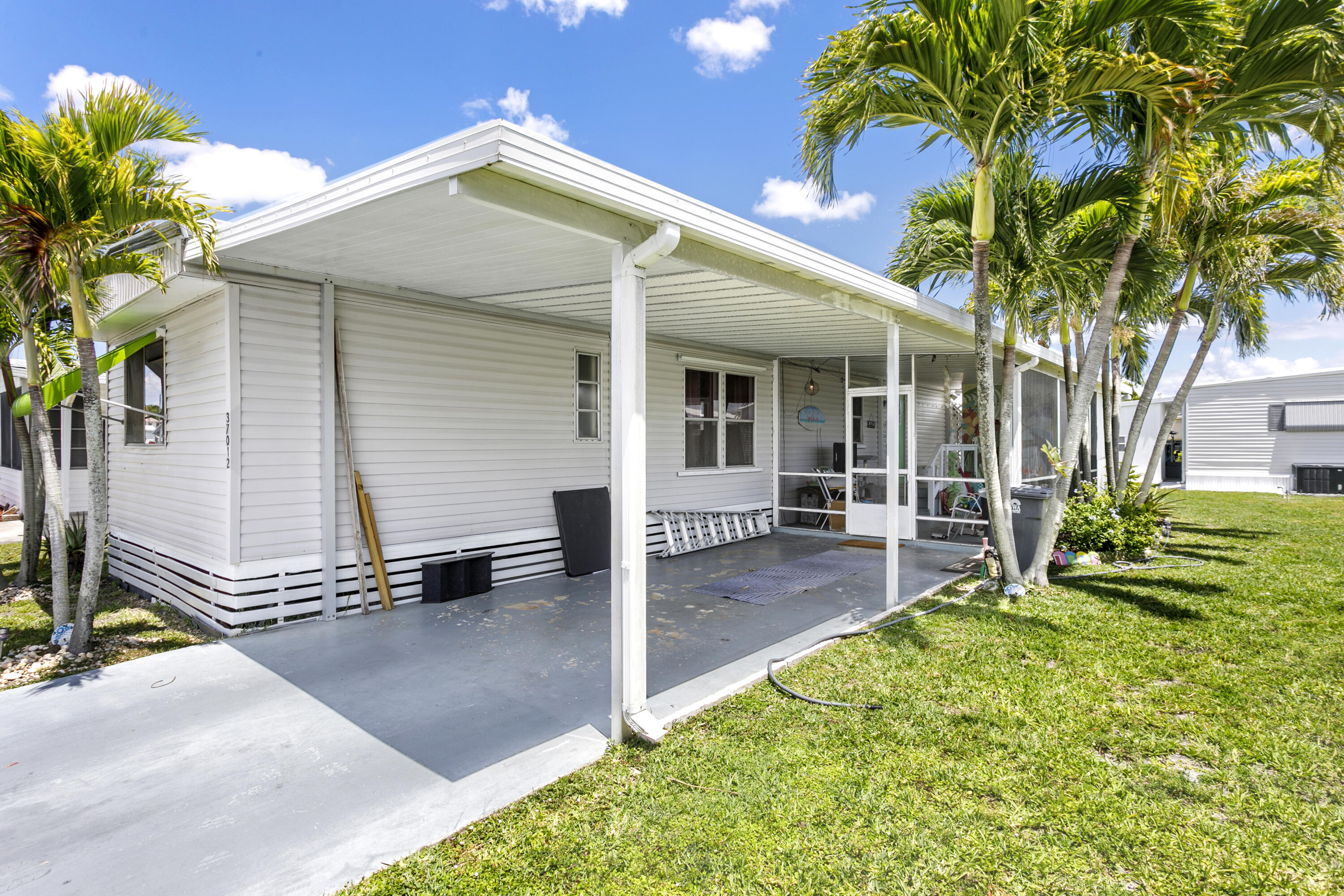 JAMAICA BAY MOBILE HOME CO OP - Residential