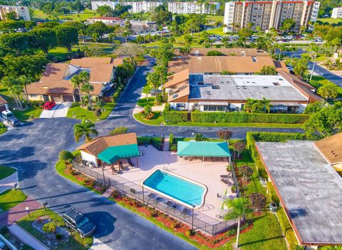 A home in Lake Worth