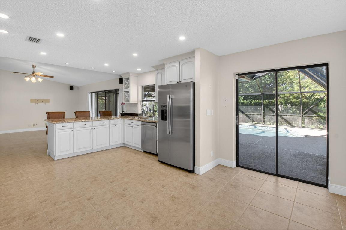 ARBOR WOOD - Residential