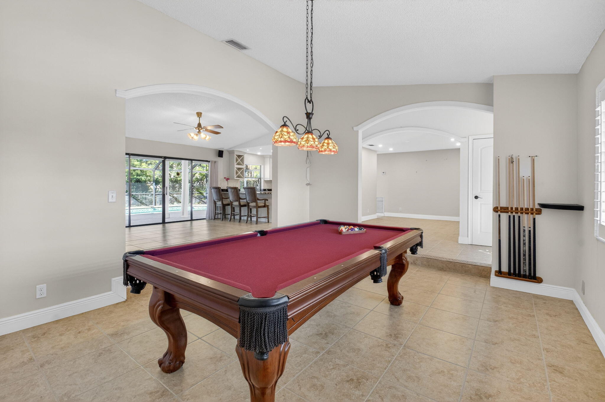 ARBOR WOOD - Residential
