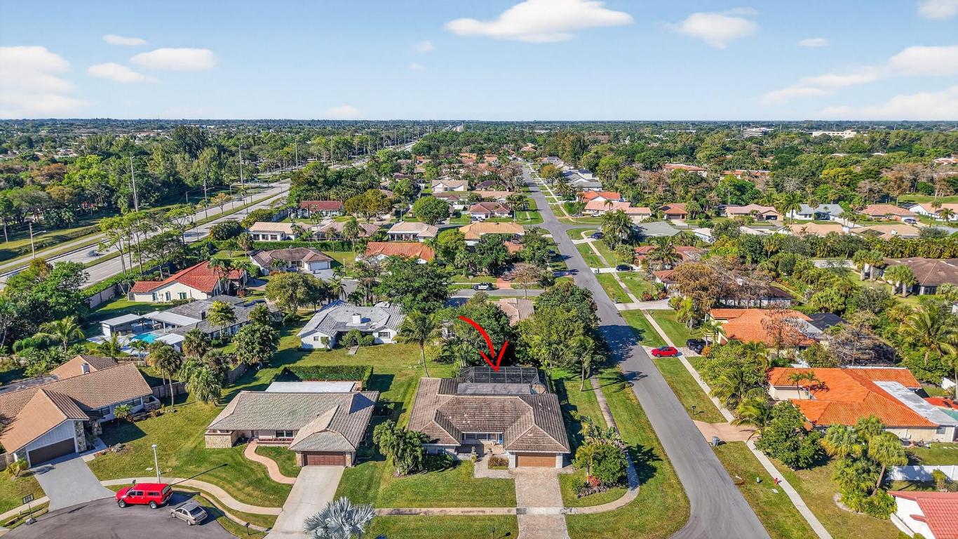 ARBOR WOOD - Residential