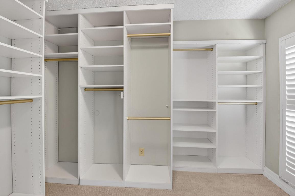 ARBOR WOOD - Residential