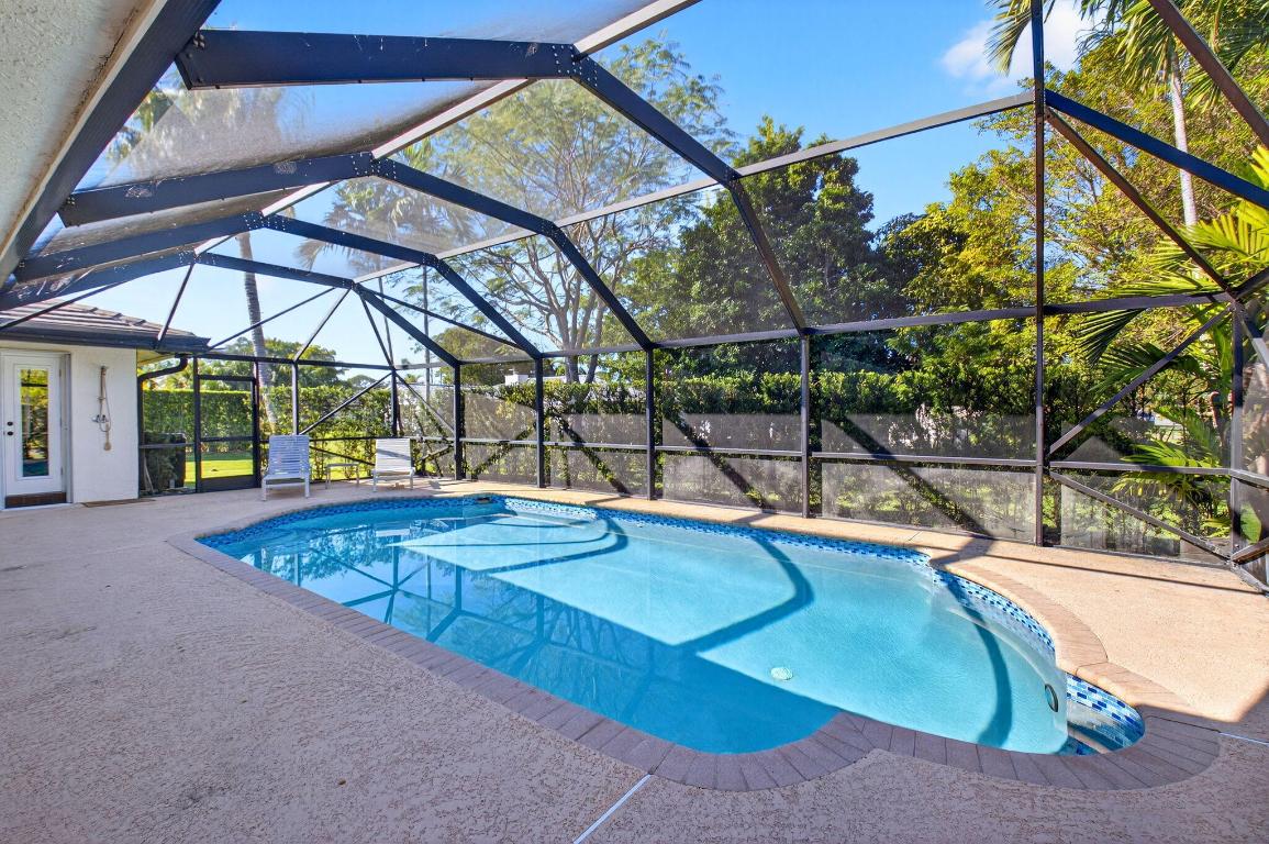 ARBOR WOOD - Residential