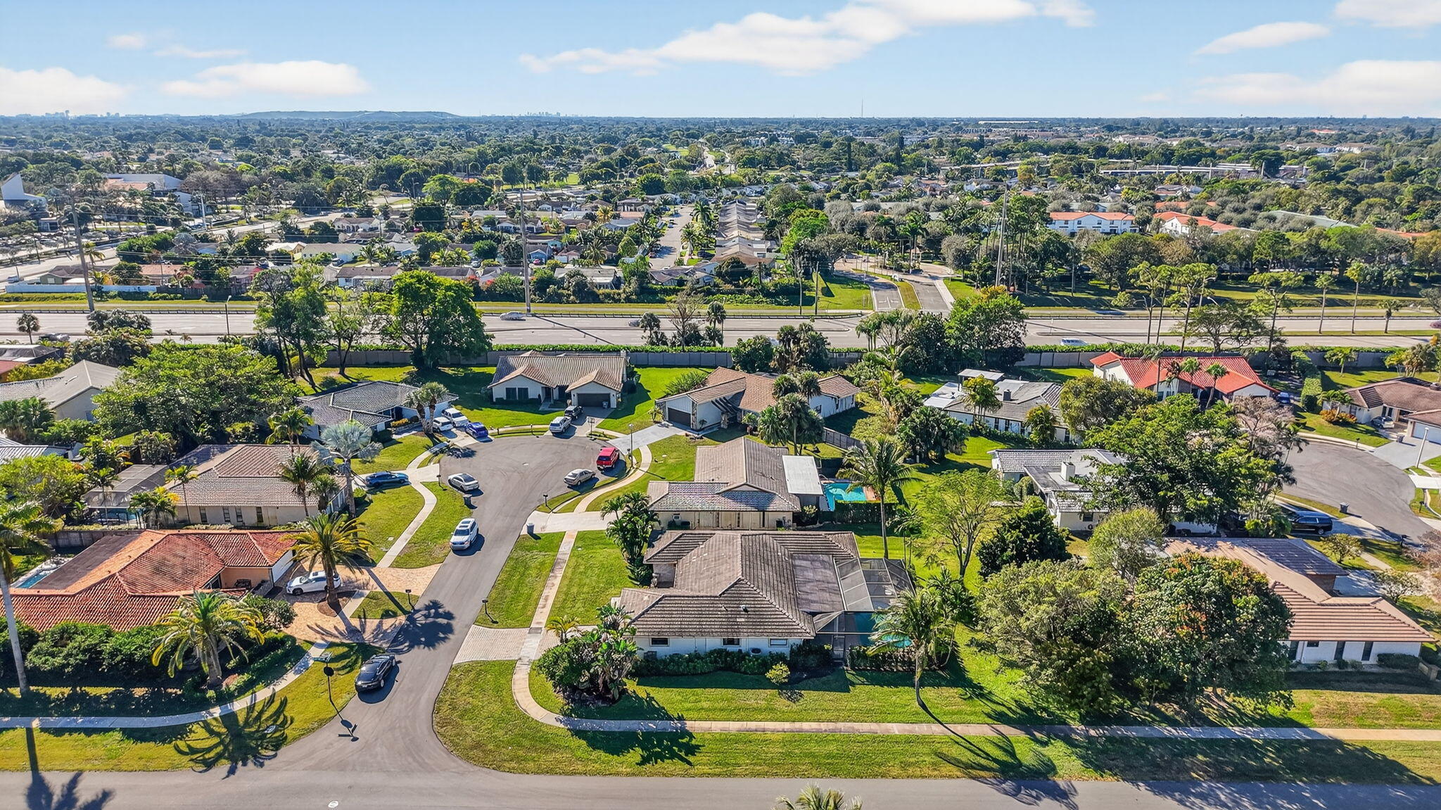 ARBOR WOOD - Residential