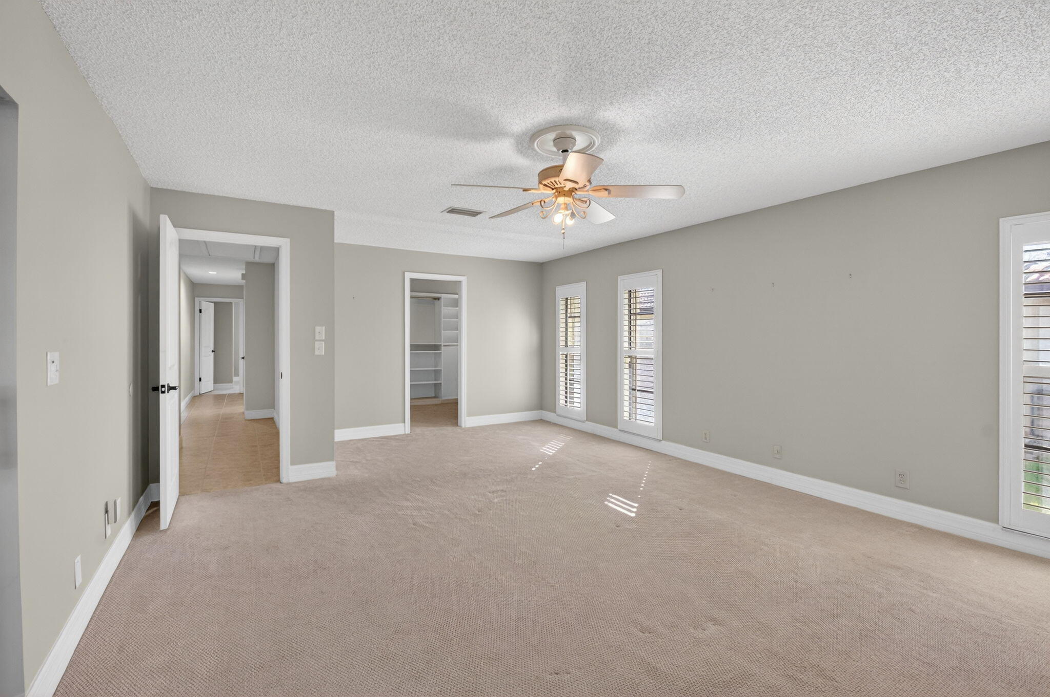 ARBOR WOOD - Residential