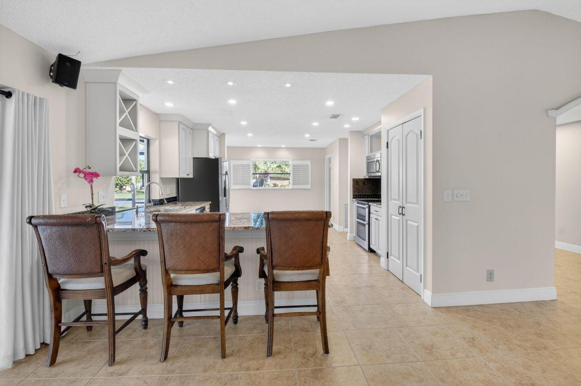 ARBOR WOOD - Residential