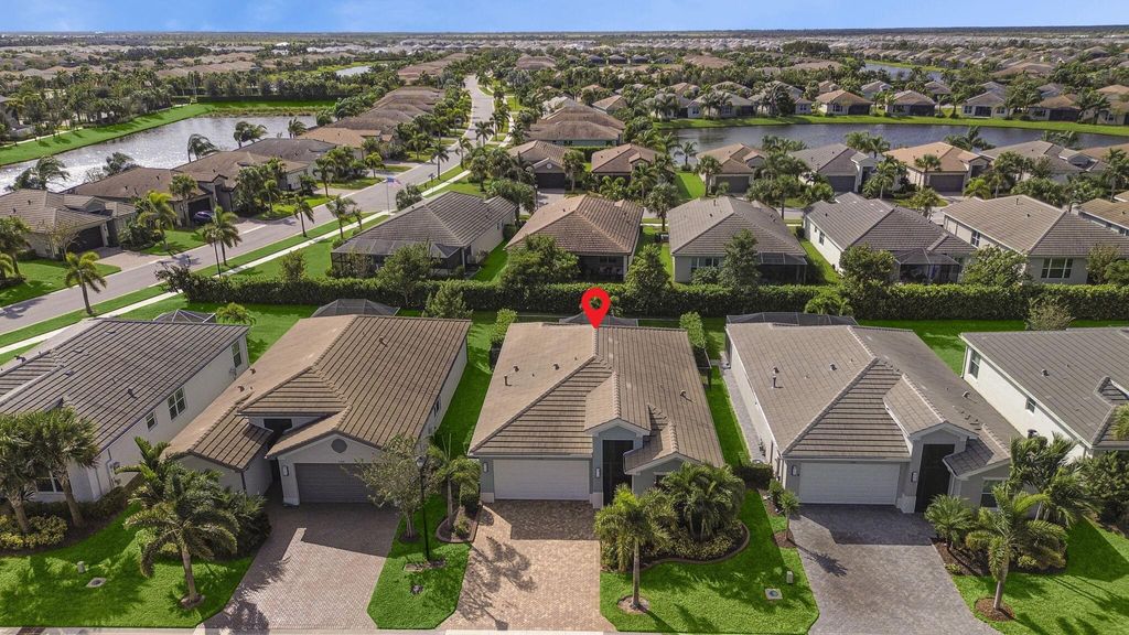 Photo of 11374 SW Carlisle Crossing Avenue, Port Saint Lucie, FL 34987 (MLS # R11030439)