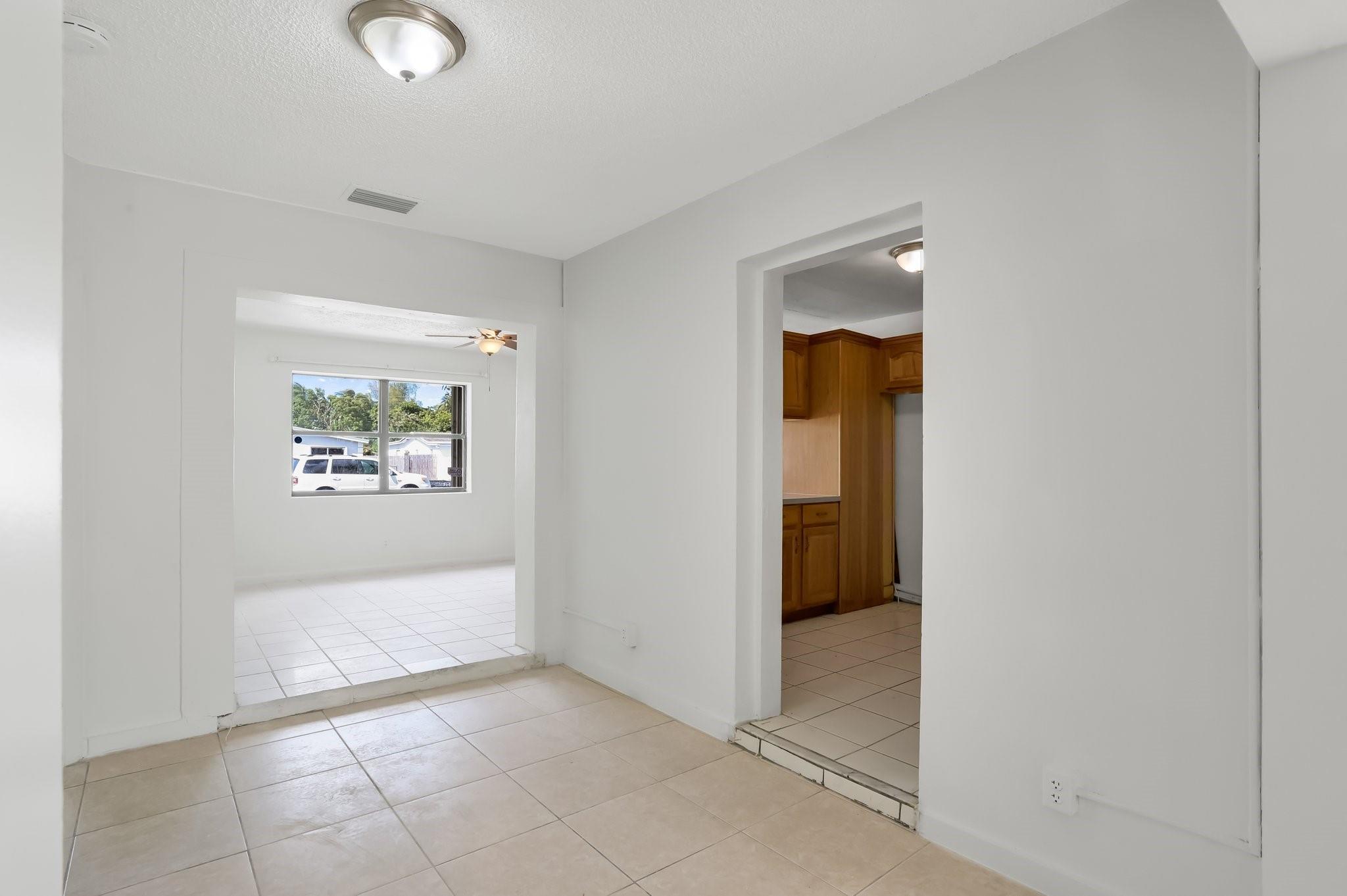 Lake Worth Hills Add 01 - Residential