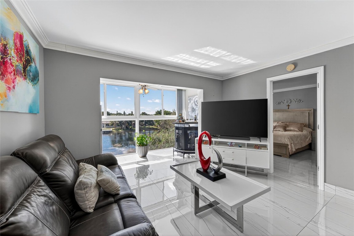 Sunrise Lakes Phase 3 - Residential