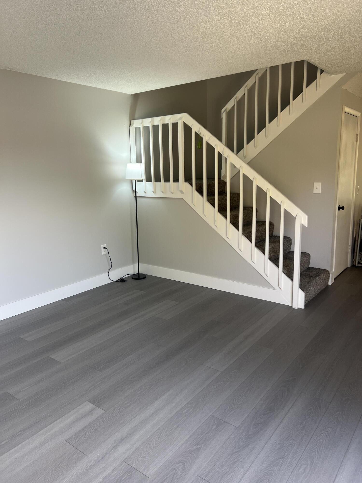 MERIDIAN PARK - Residential Lease