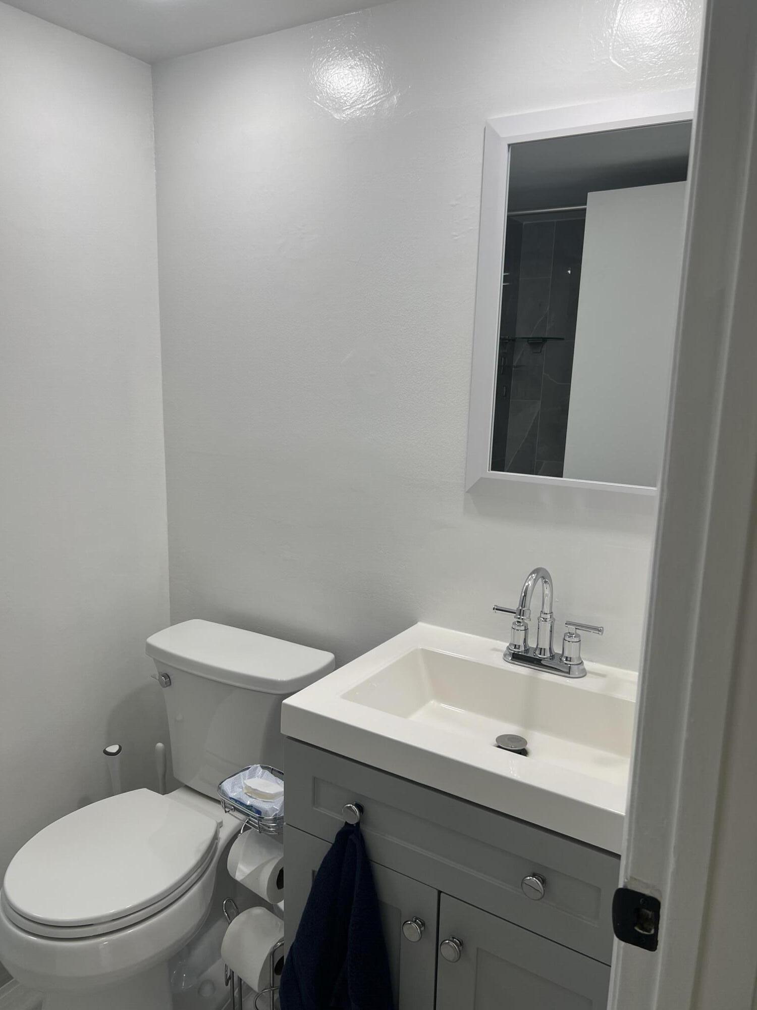 MERIDIAN PARK - Residential Lease