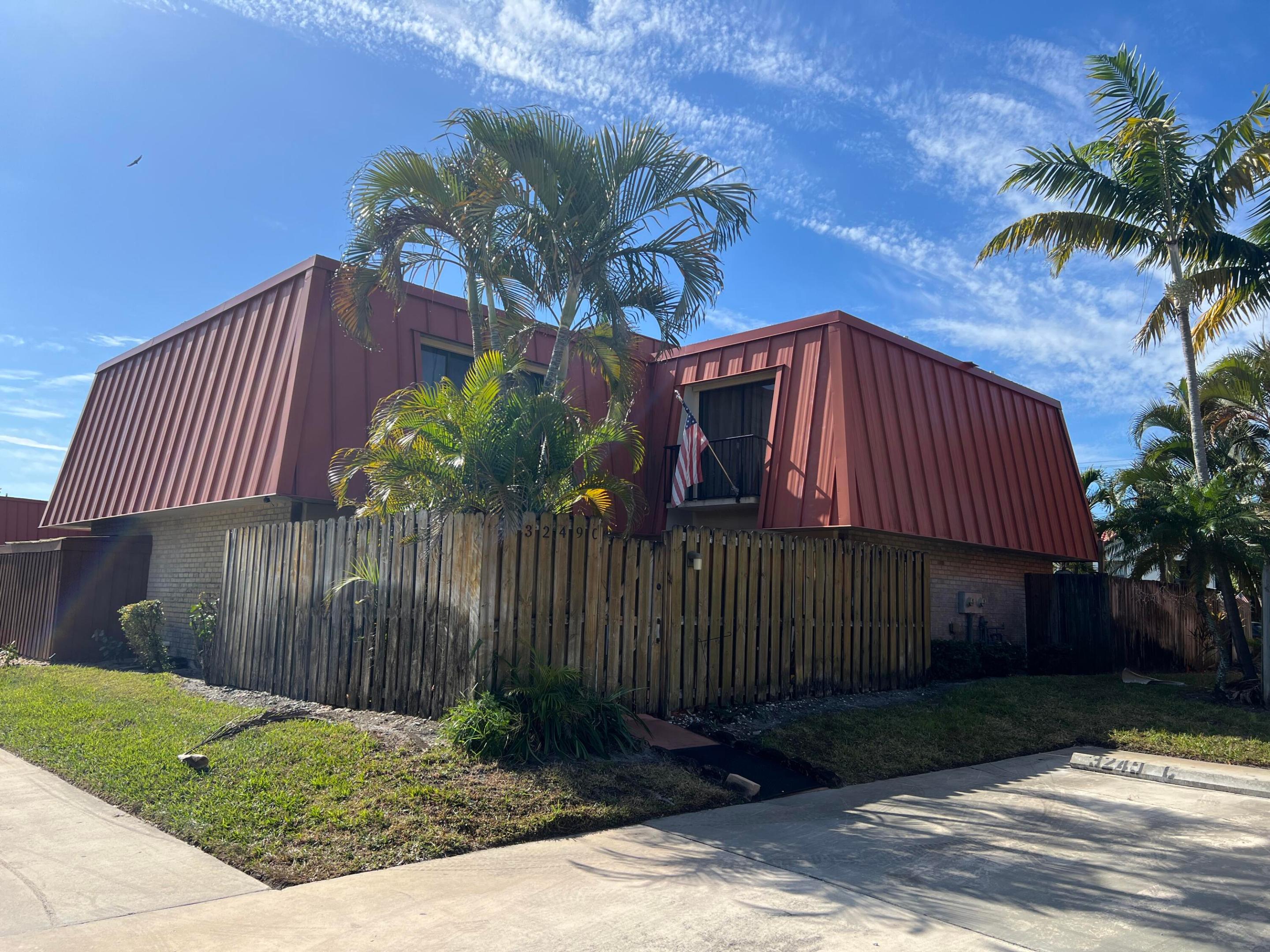 MERIDIAN PARK - Residential Lease