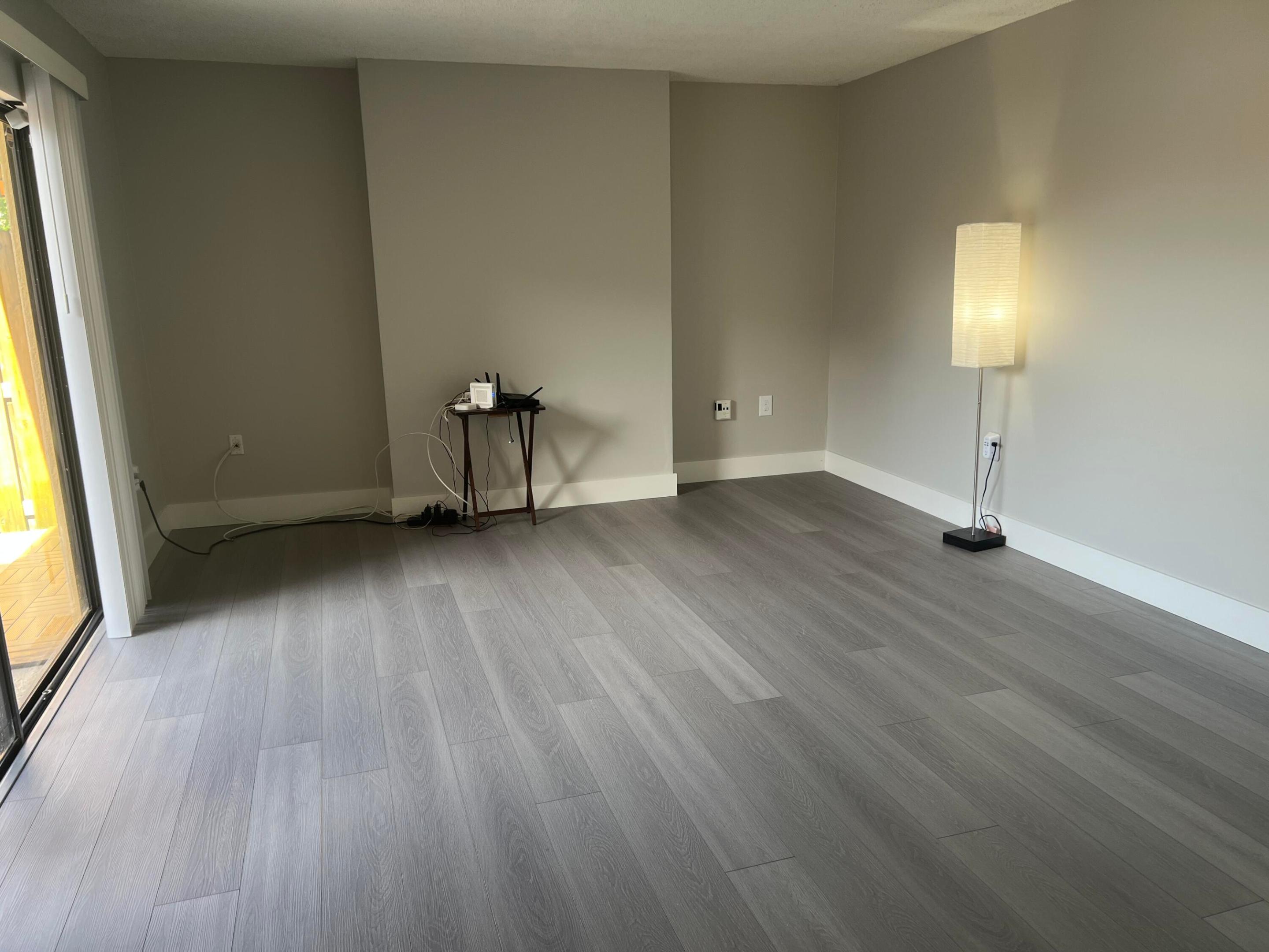 MERIDIAN PARK - Residential Lease