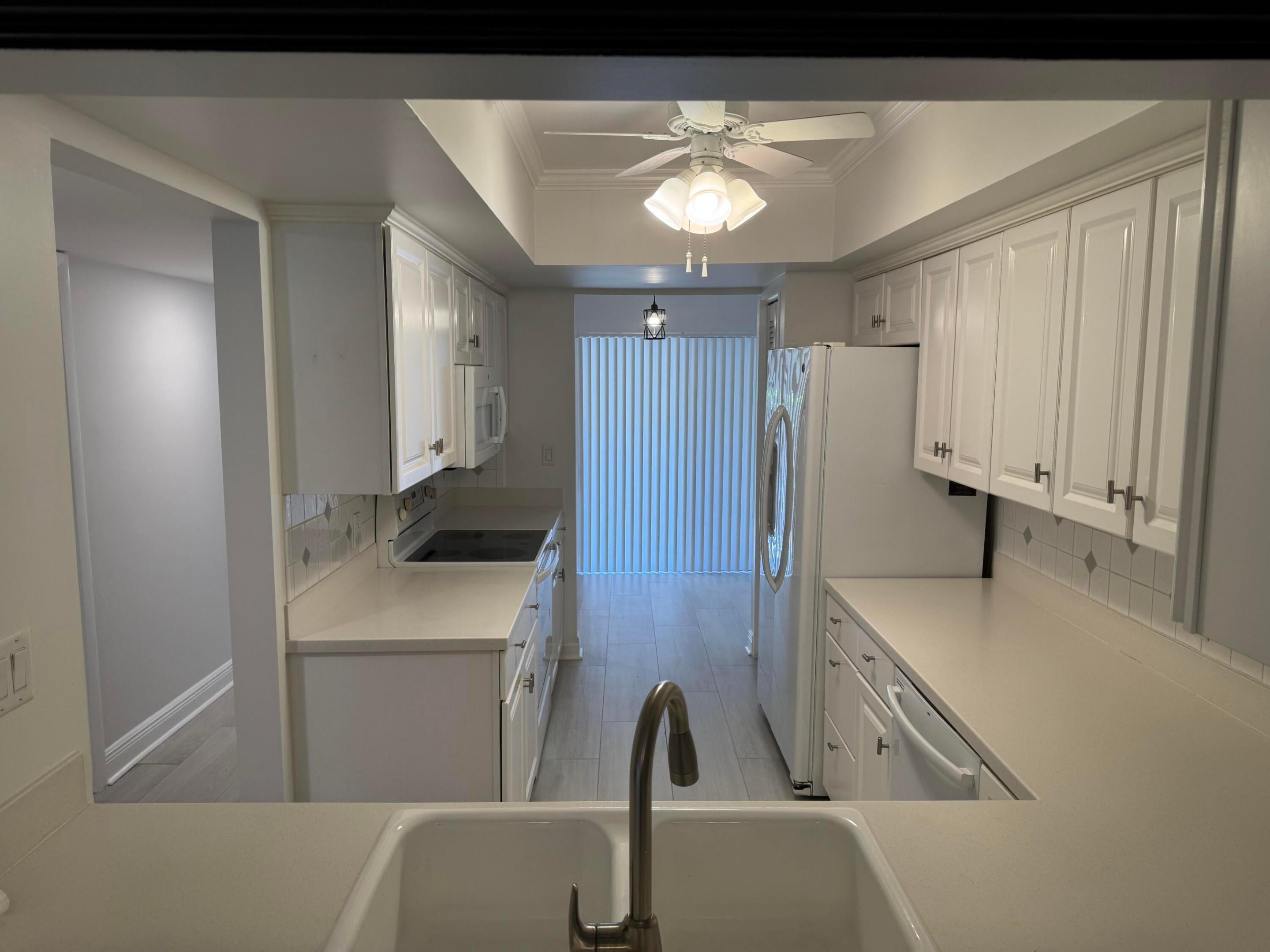 5644 Santiago Circle