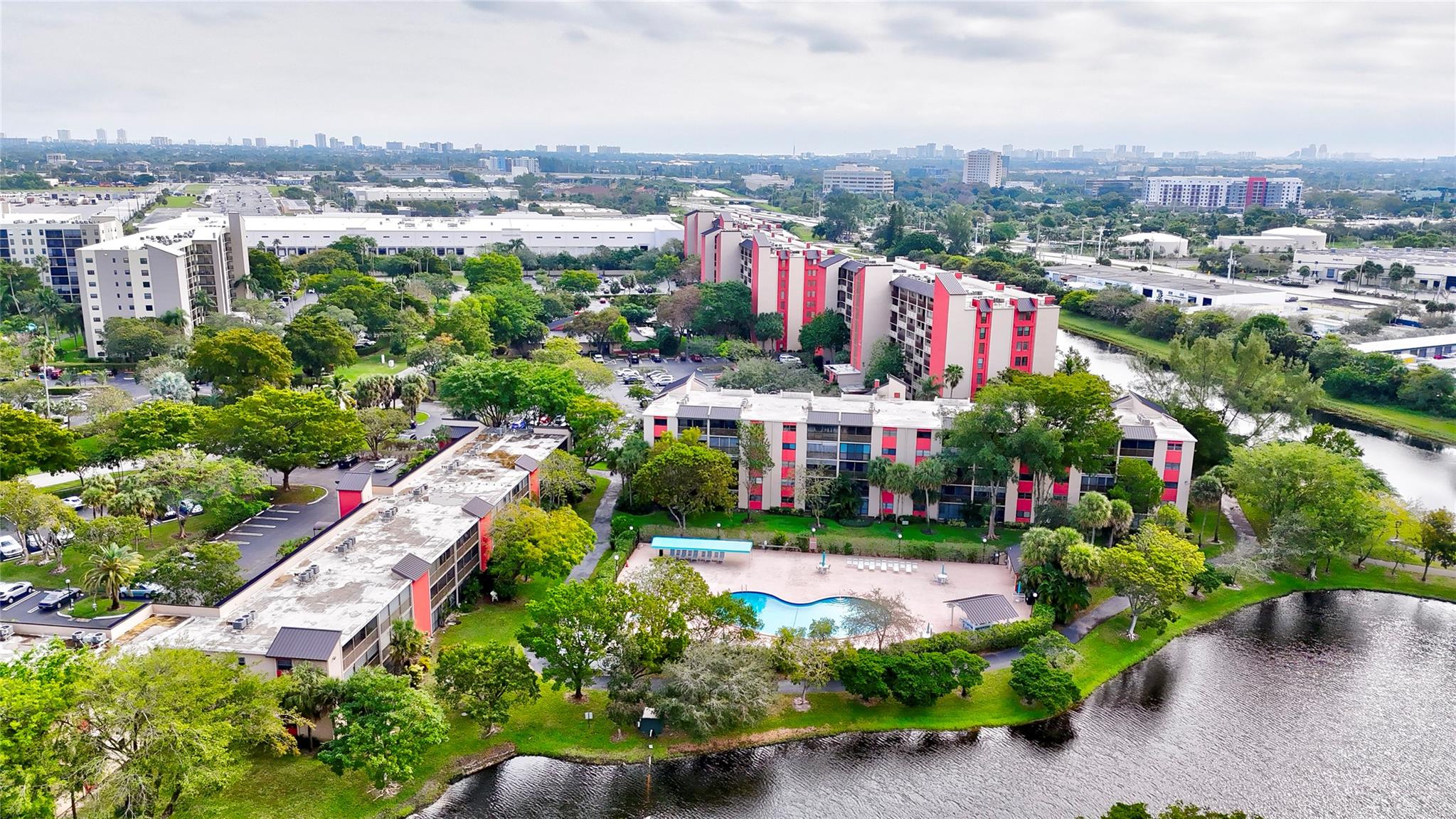 CYPRESS BEND 2 CONDO - Residential