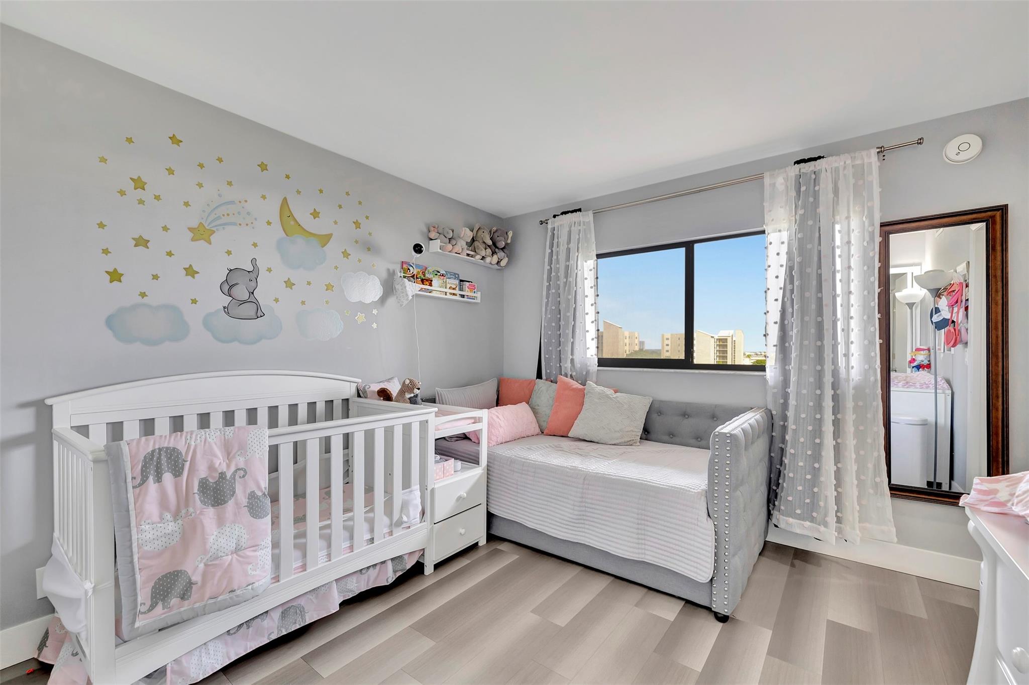 CYPRESS BEND 2 CONDO - Residential