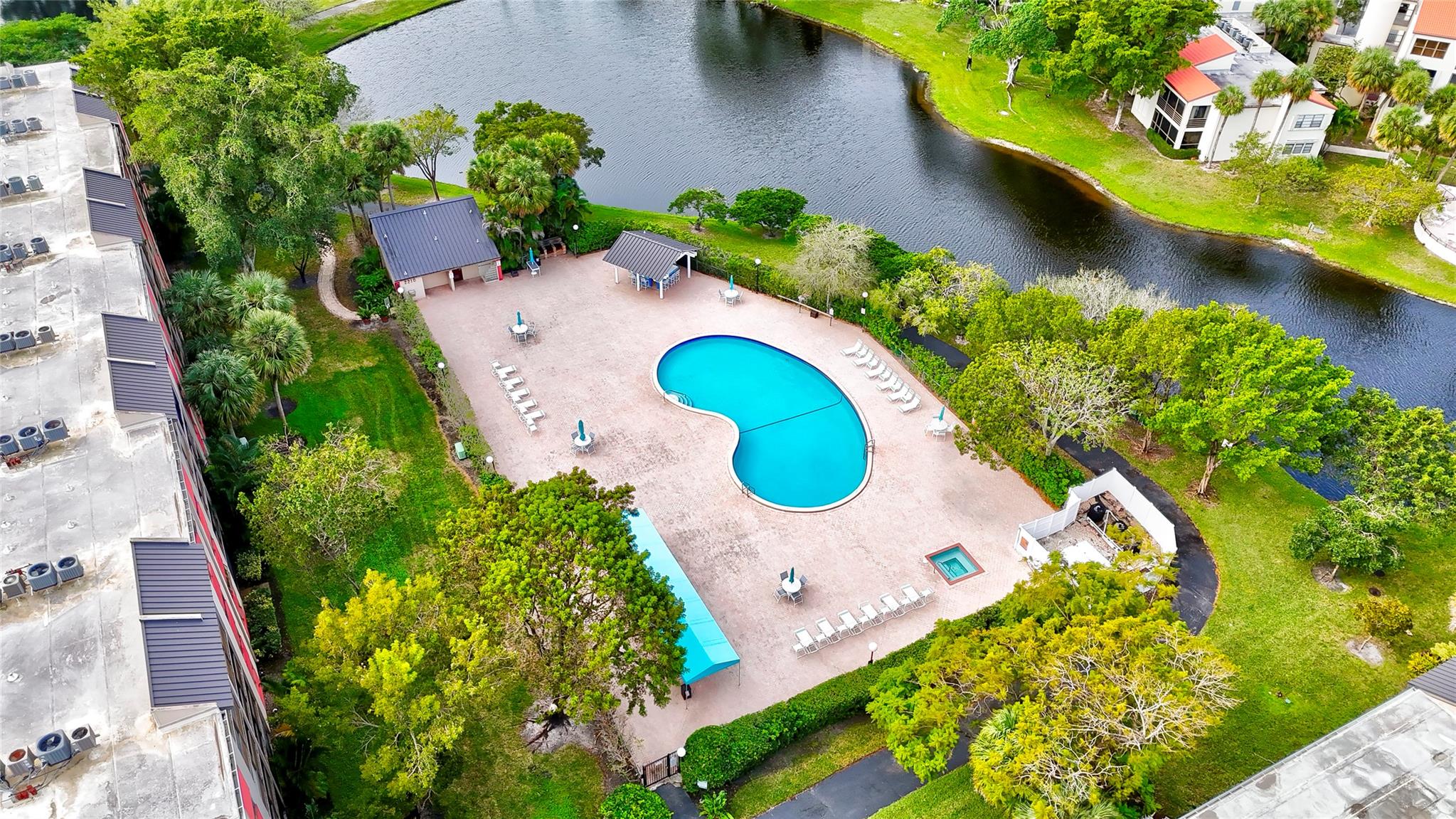 CYPRESS BEND 2 CONDO - Residential