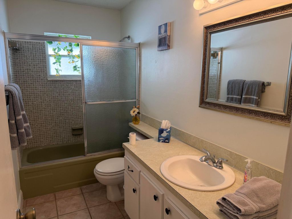 Photo of 1904 SW 13th Way, Boynton Beach, FL 33426 (MLS # B26021709)