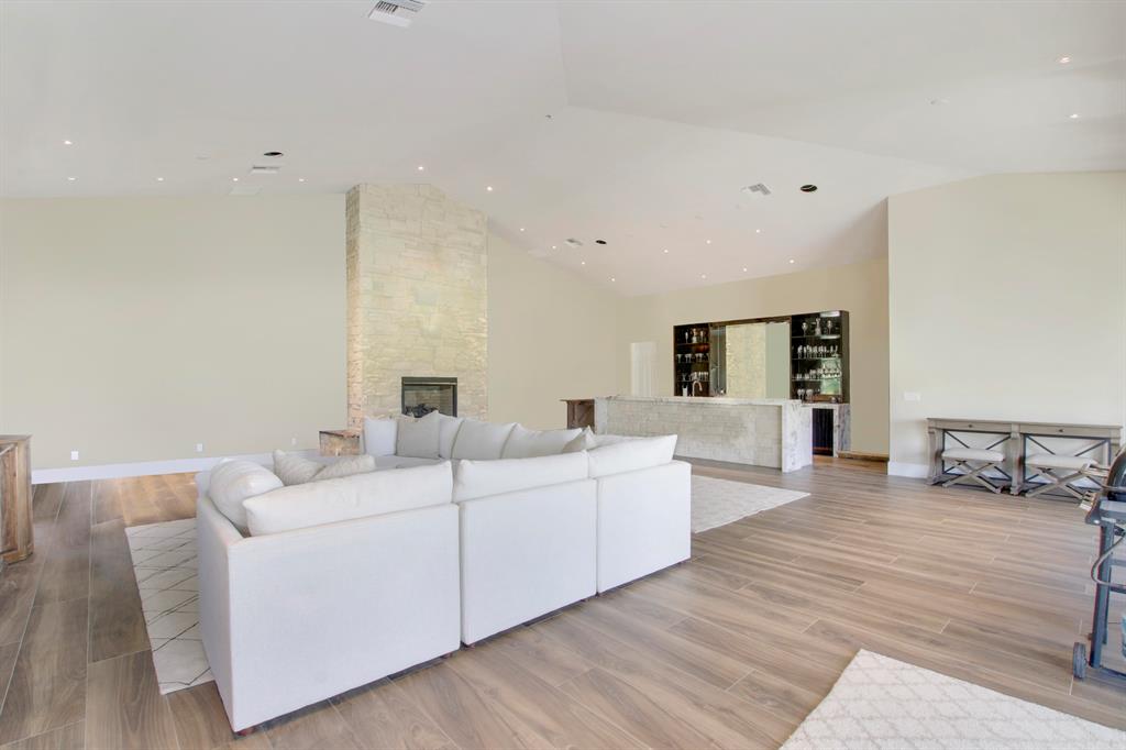 Ranch Colony - Ranch Esta - Residential