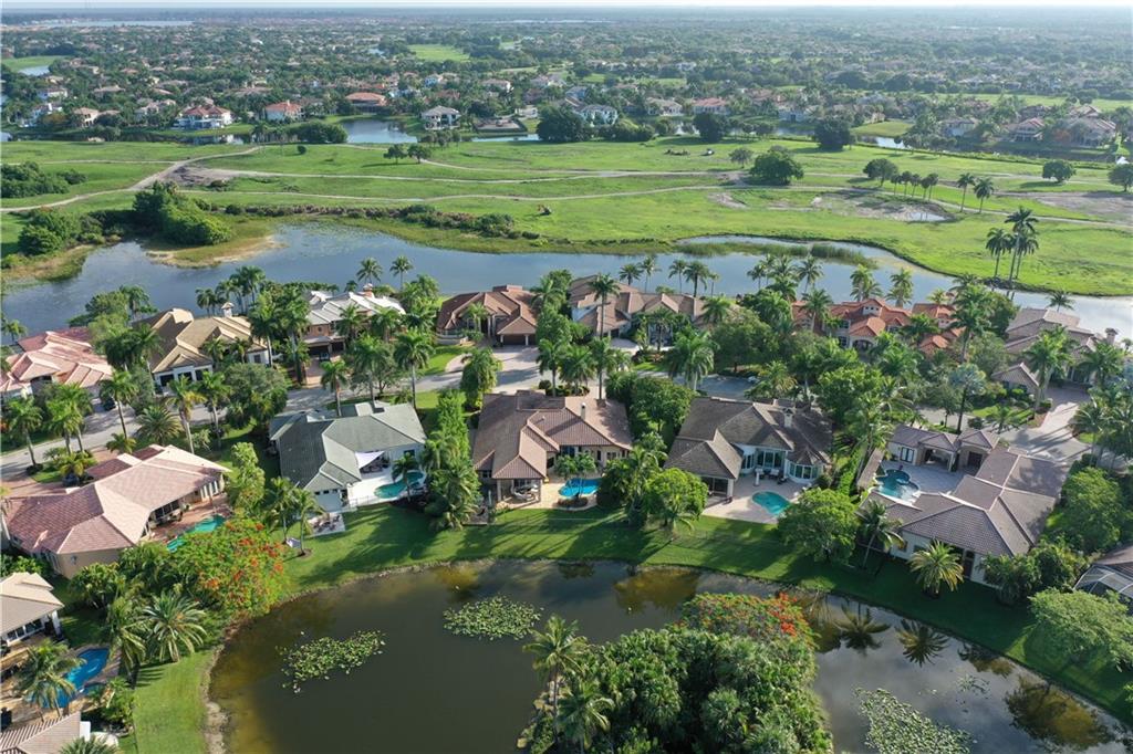 The Falls In Heron Bay - Residential