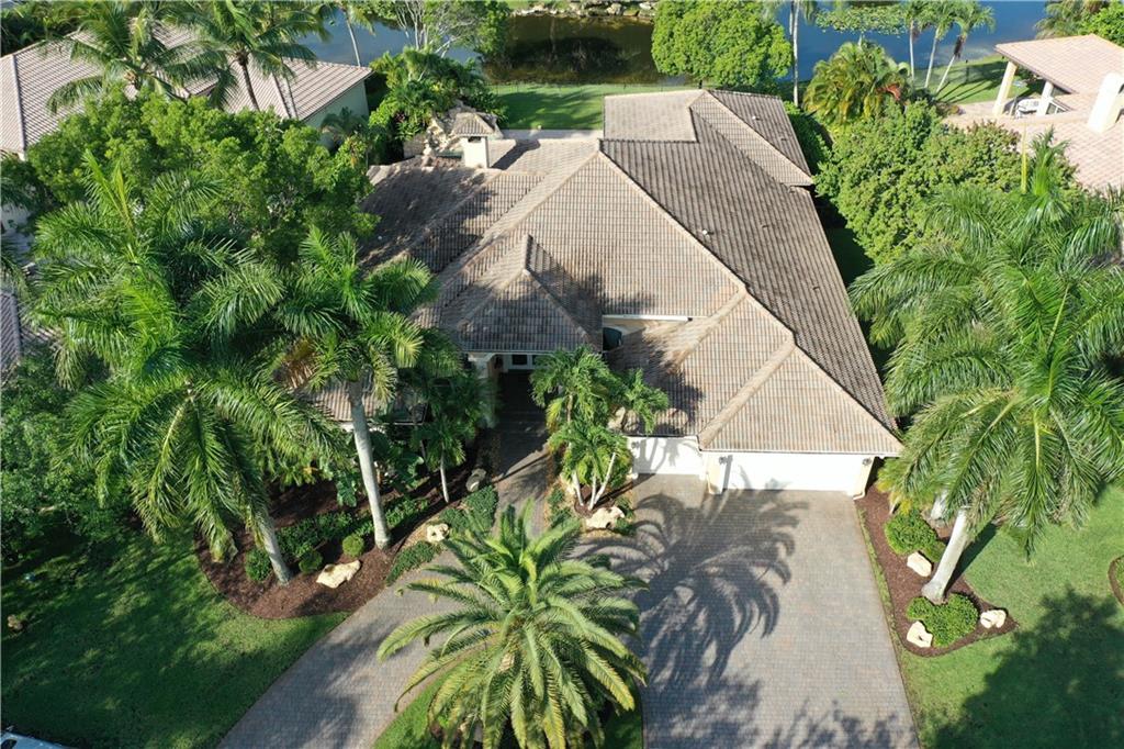 The Falls In Heron Bay - Residential