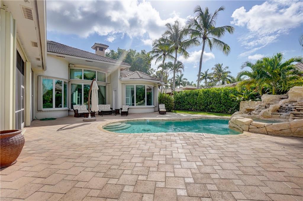 The Falls In Heron Bay - Residential