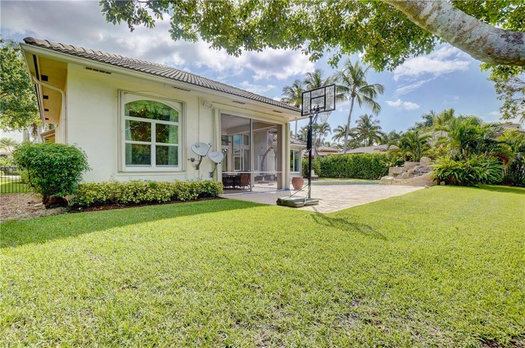 The Falls In Heron Bay - Residential