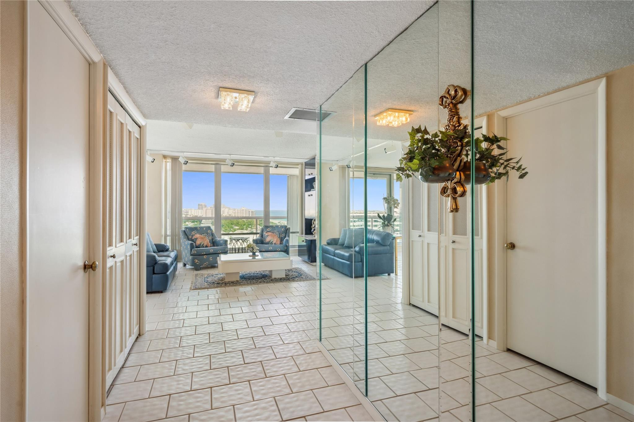 2100 S Ocean Lane 1701