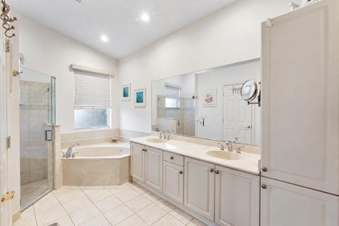 Tiny photo for 5839 NW 120th Avenue, Coral Springs, FL 33076 (MLS # B26089446)